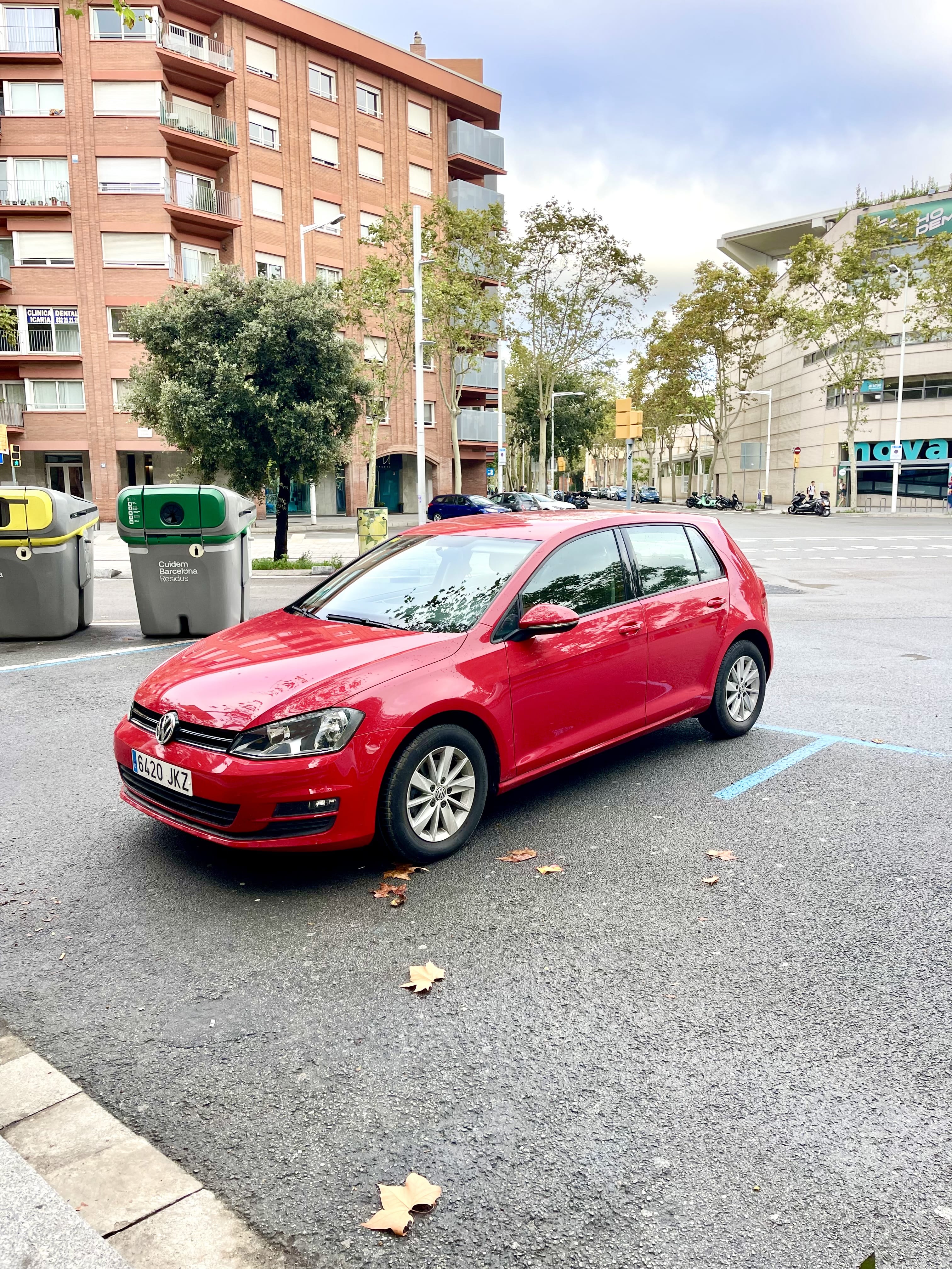 Volkswagen Golf with Air conditioning