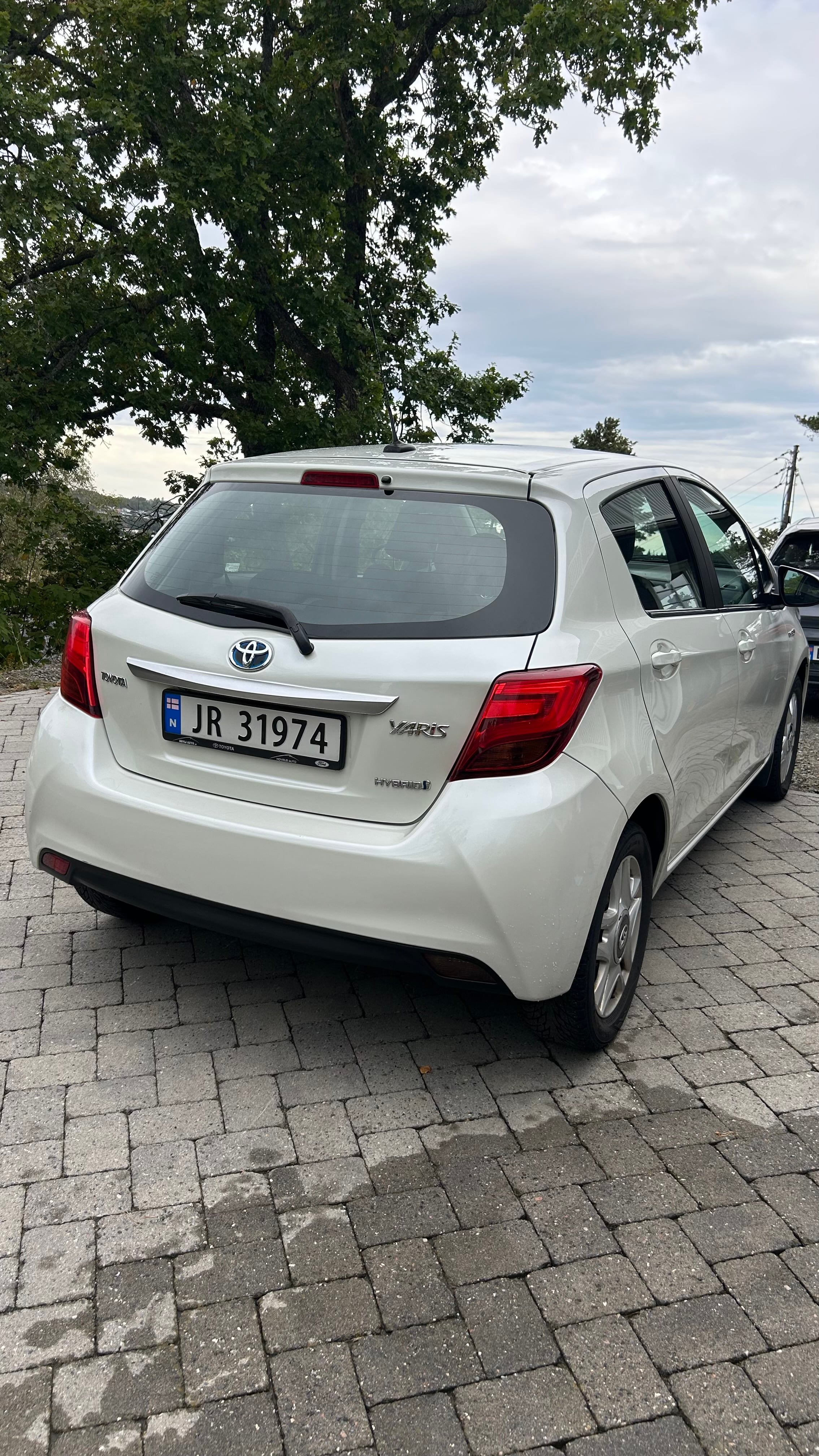 Toyota Yaris Hybrid med Ryggekamera