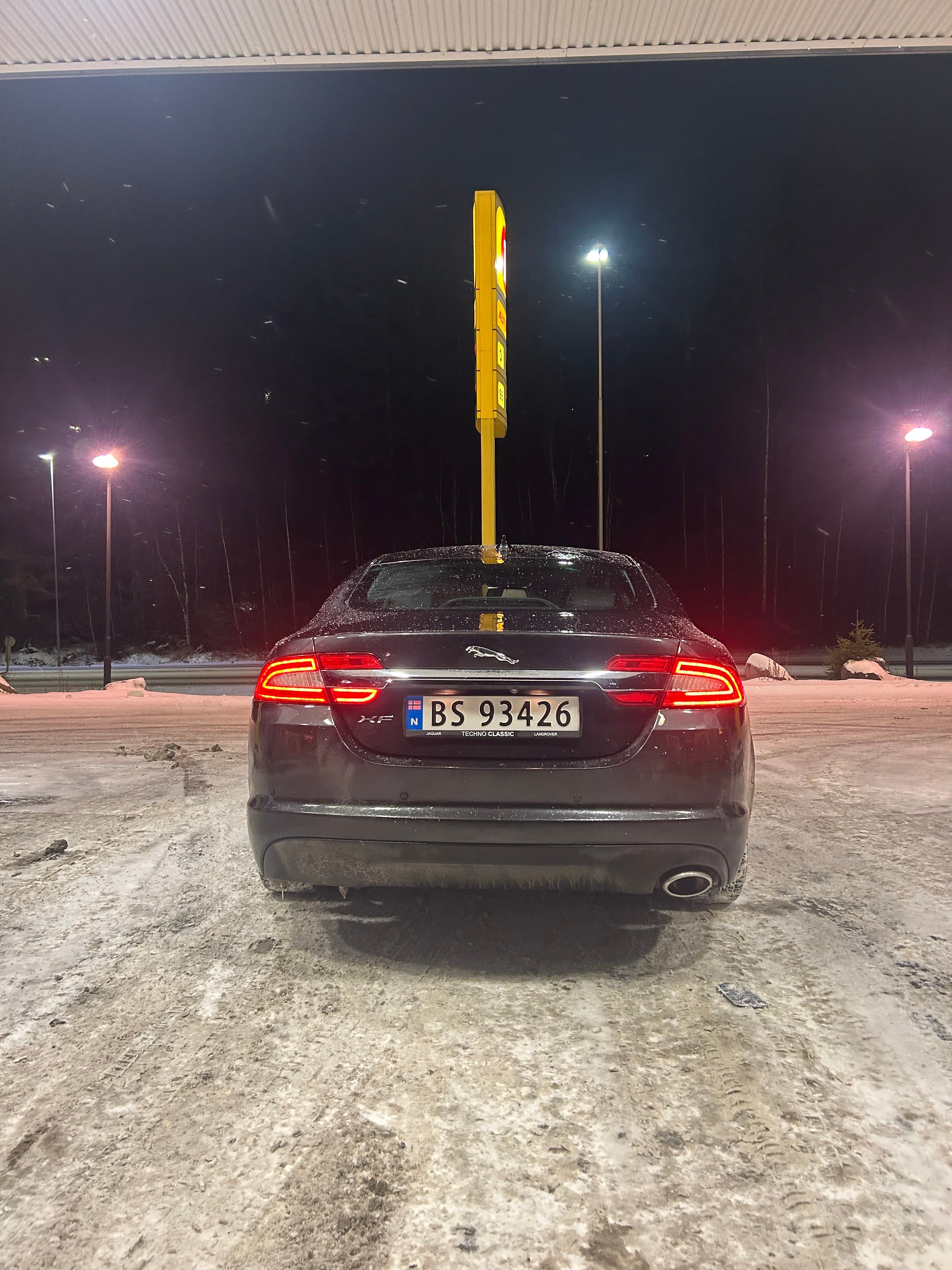 Jaguar XF 2.2L