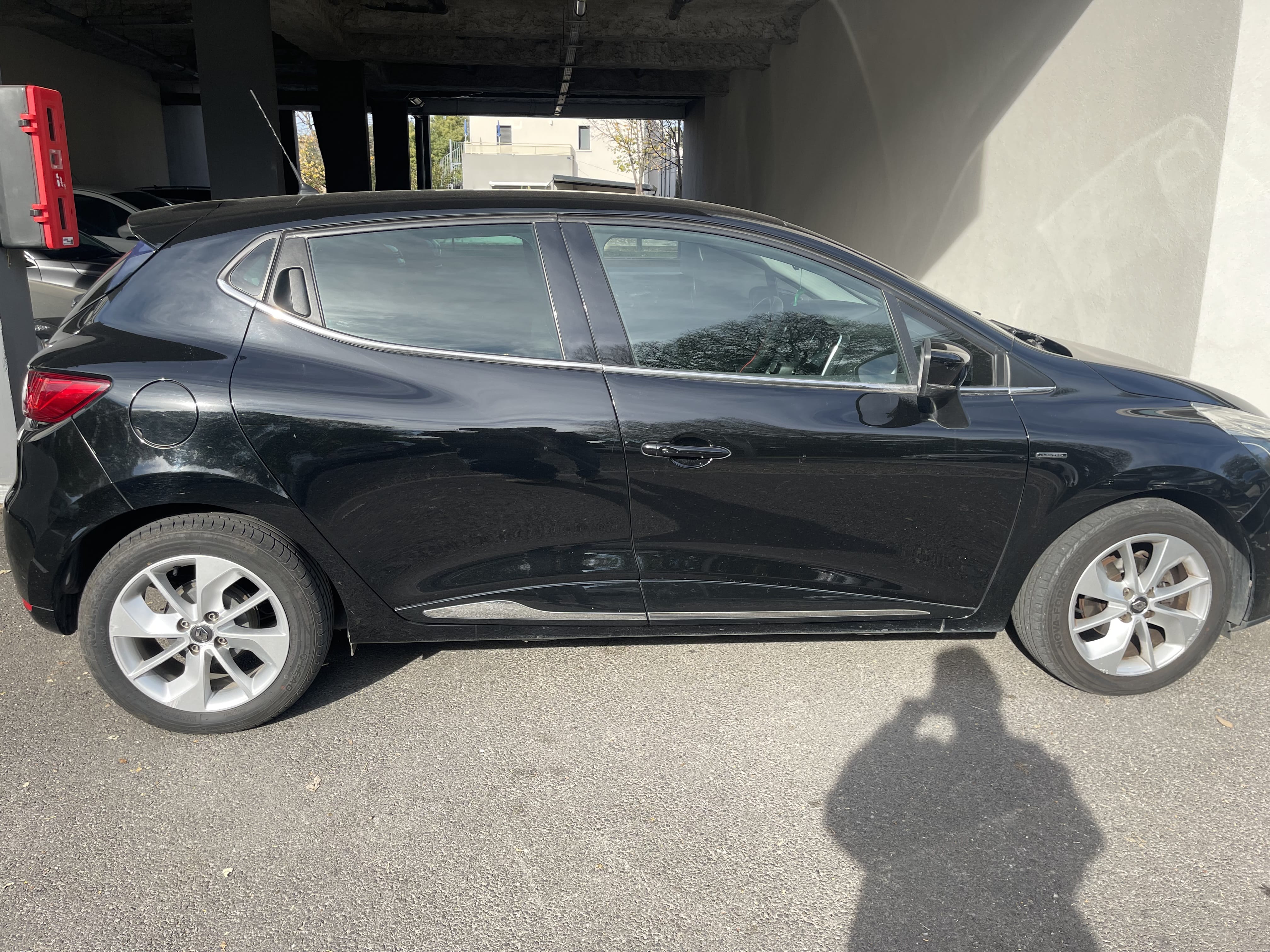 Renault Clio avec Climatisation