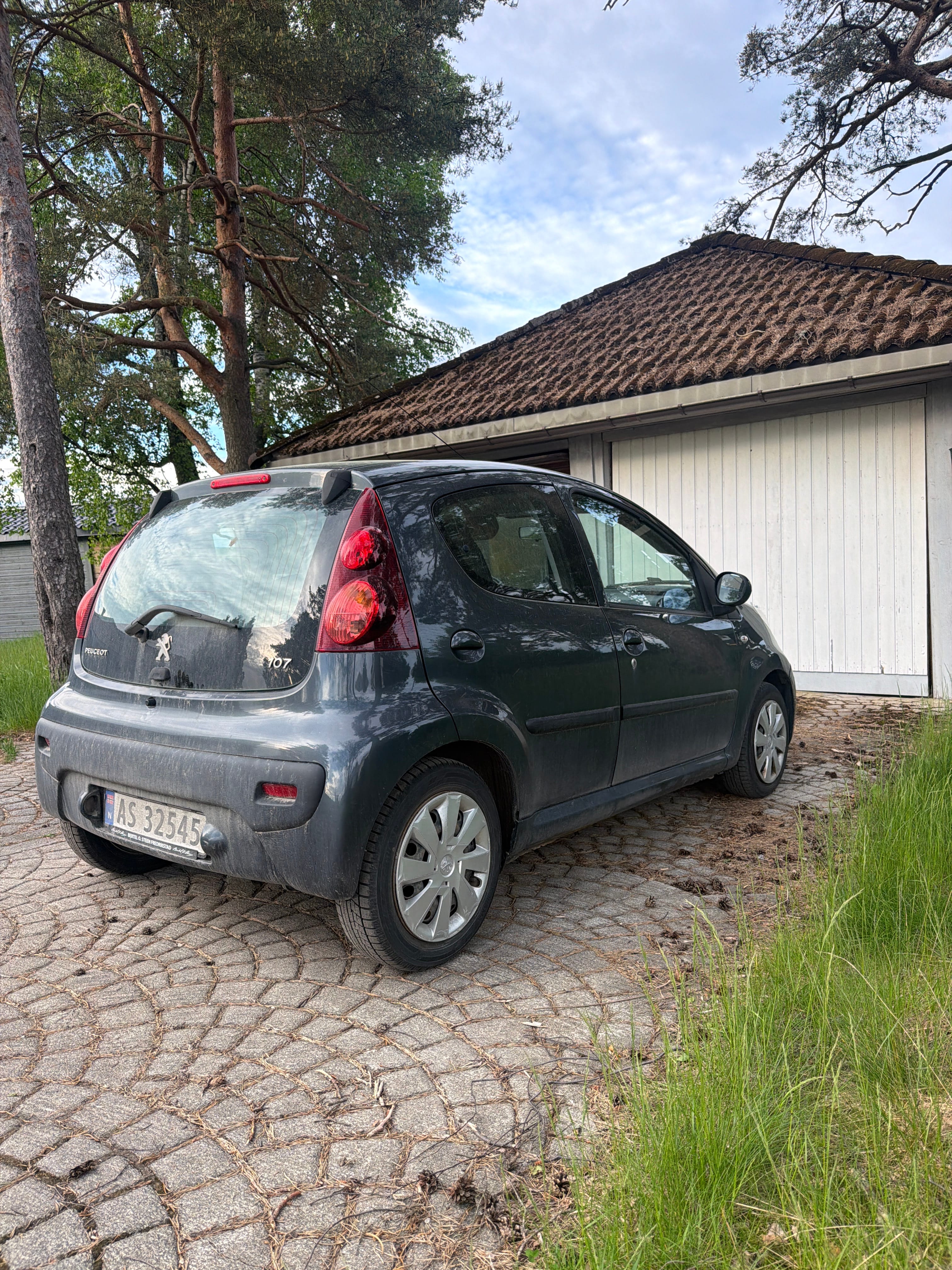 Peugeot 107 med Lydinngang