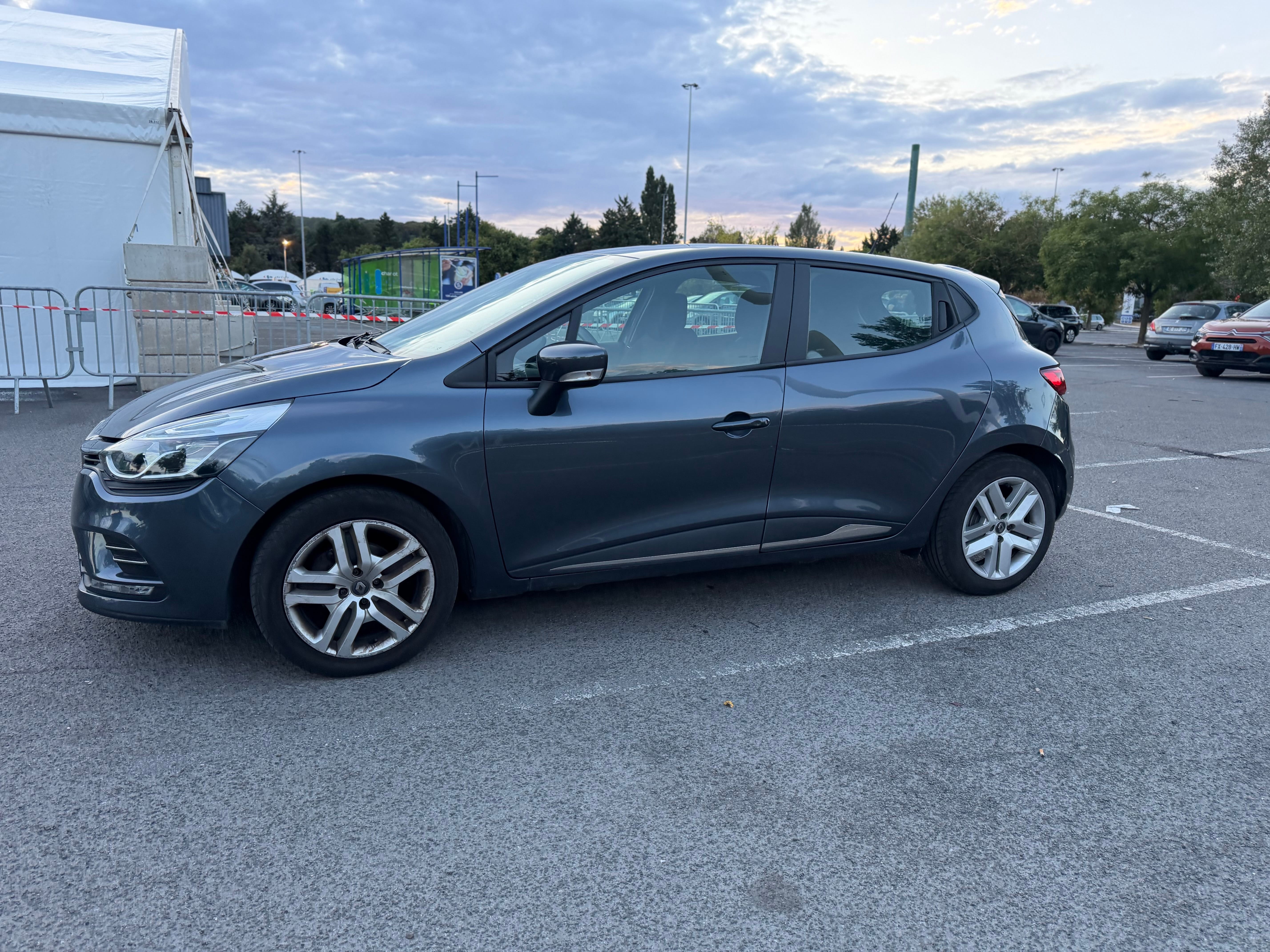 Renault Clio 0.9 tce avec Climatisation
