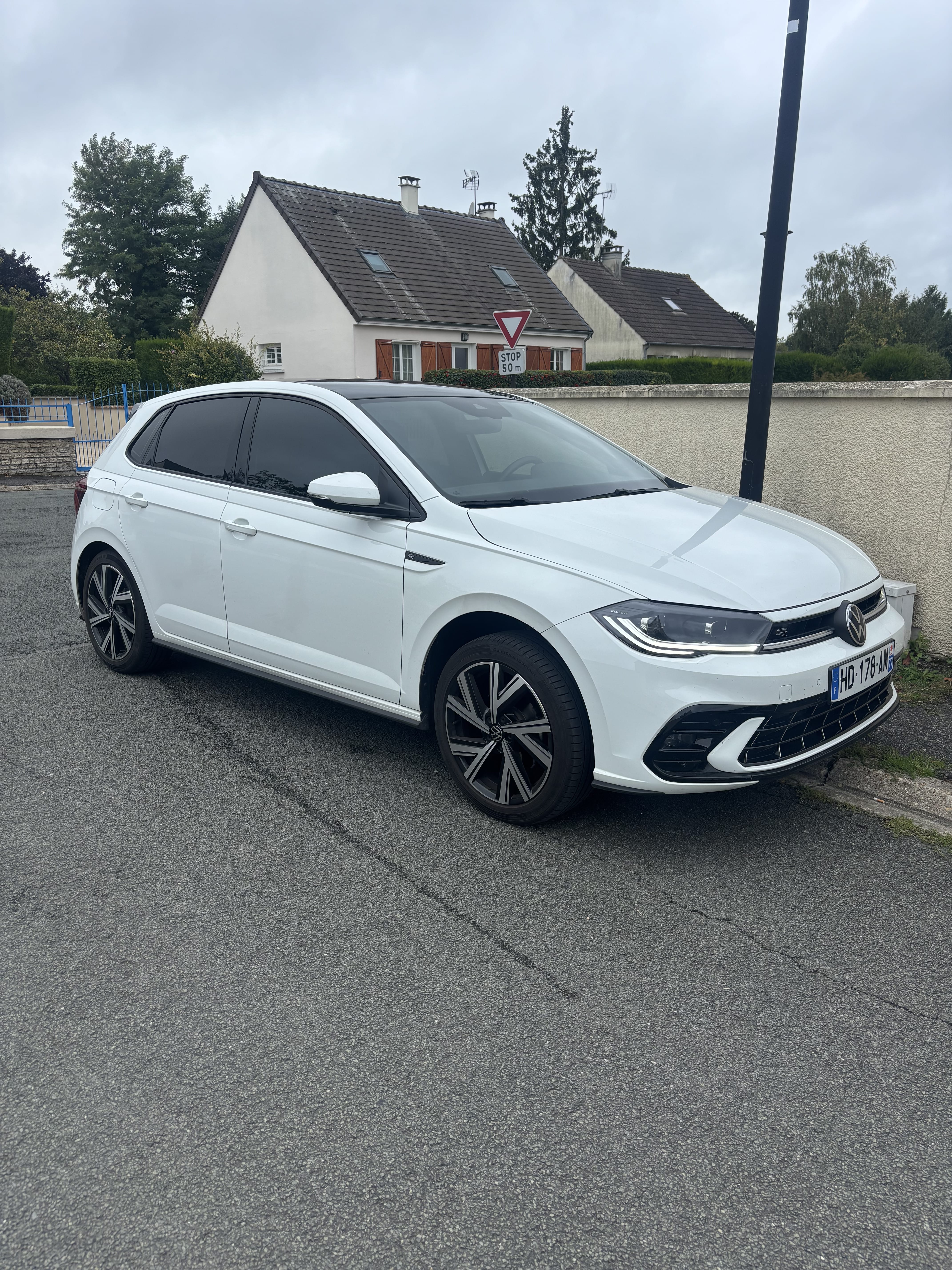 Volkswagen Polo R-Line, 2025, Essence 98, automatique