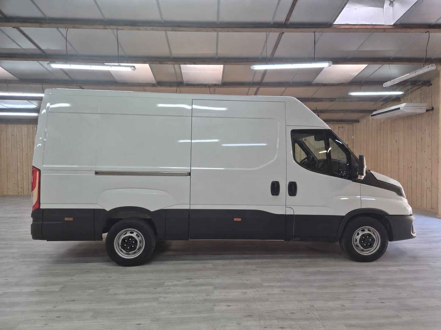 Iveco Daily avec Climatisation