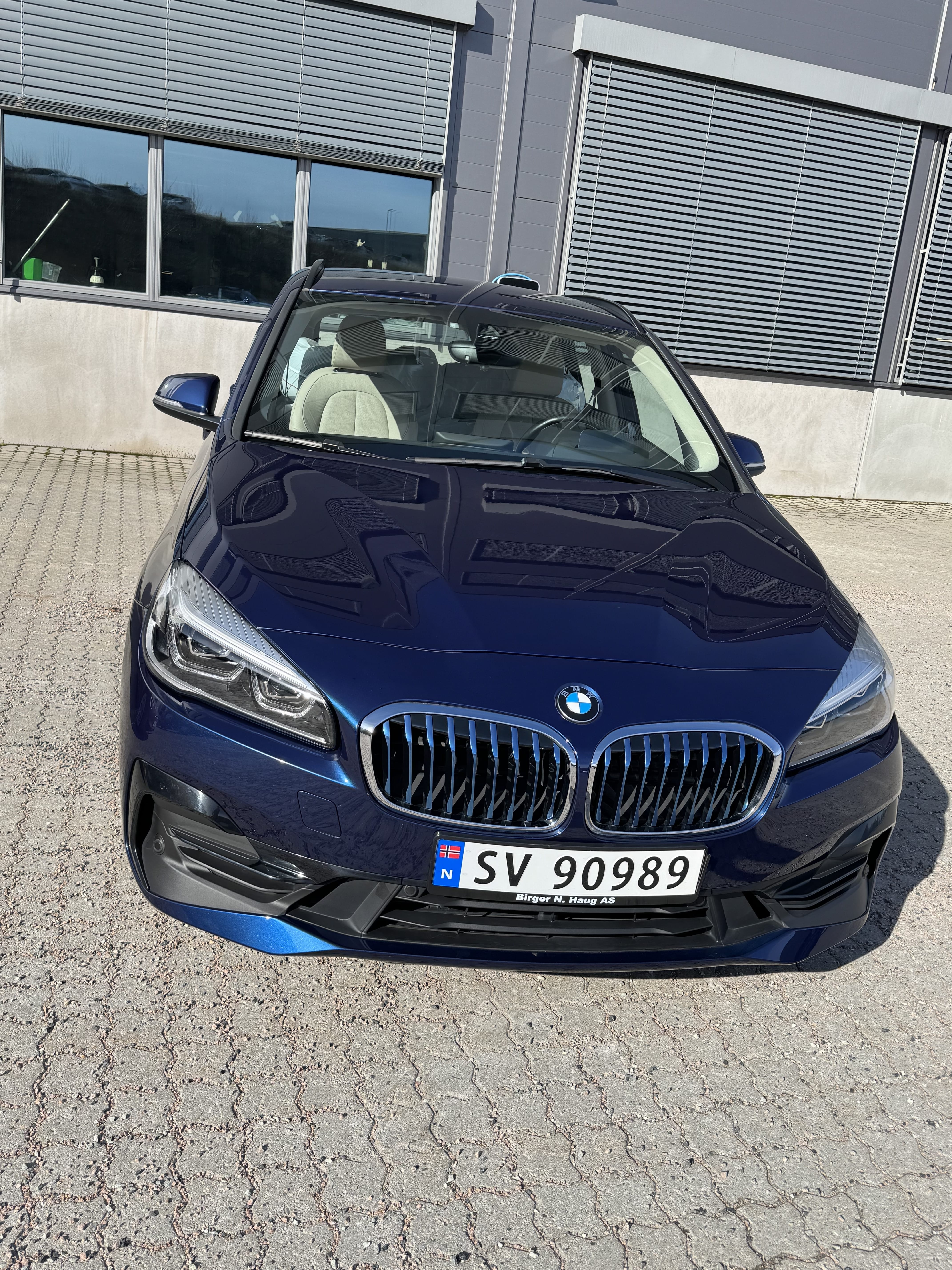 BMW 220d xDrive Active Tourer F45 med Dashcam
