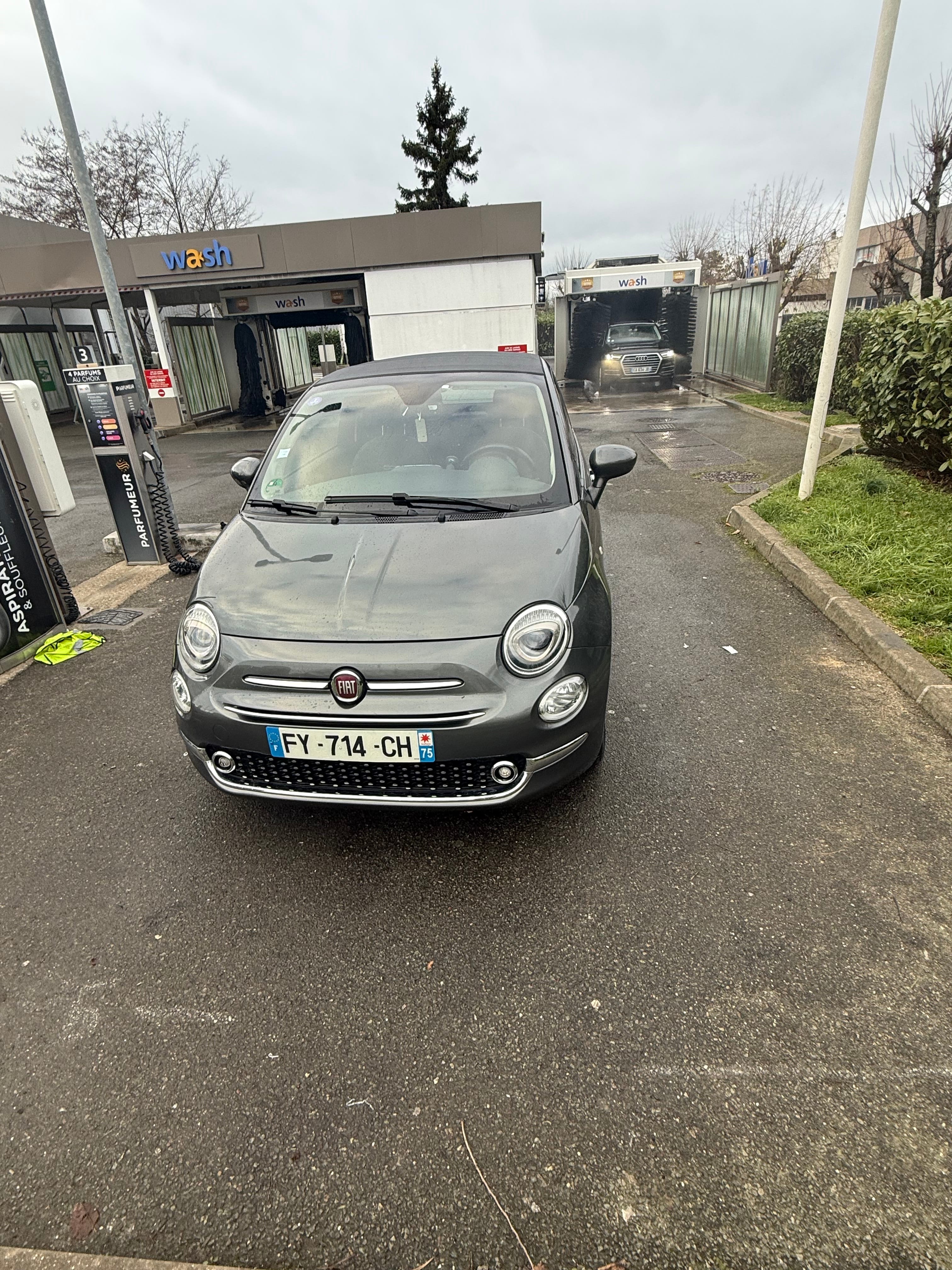 Fiat 500 C avec Port USB