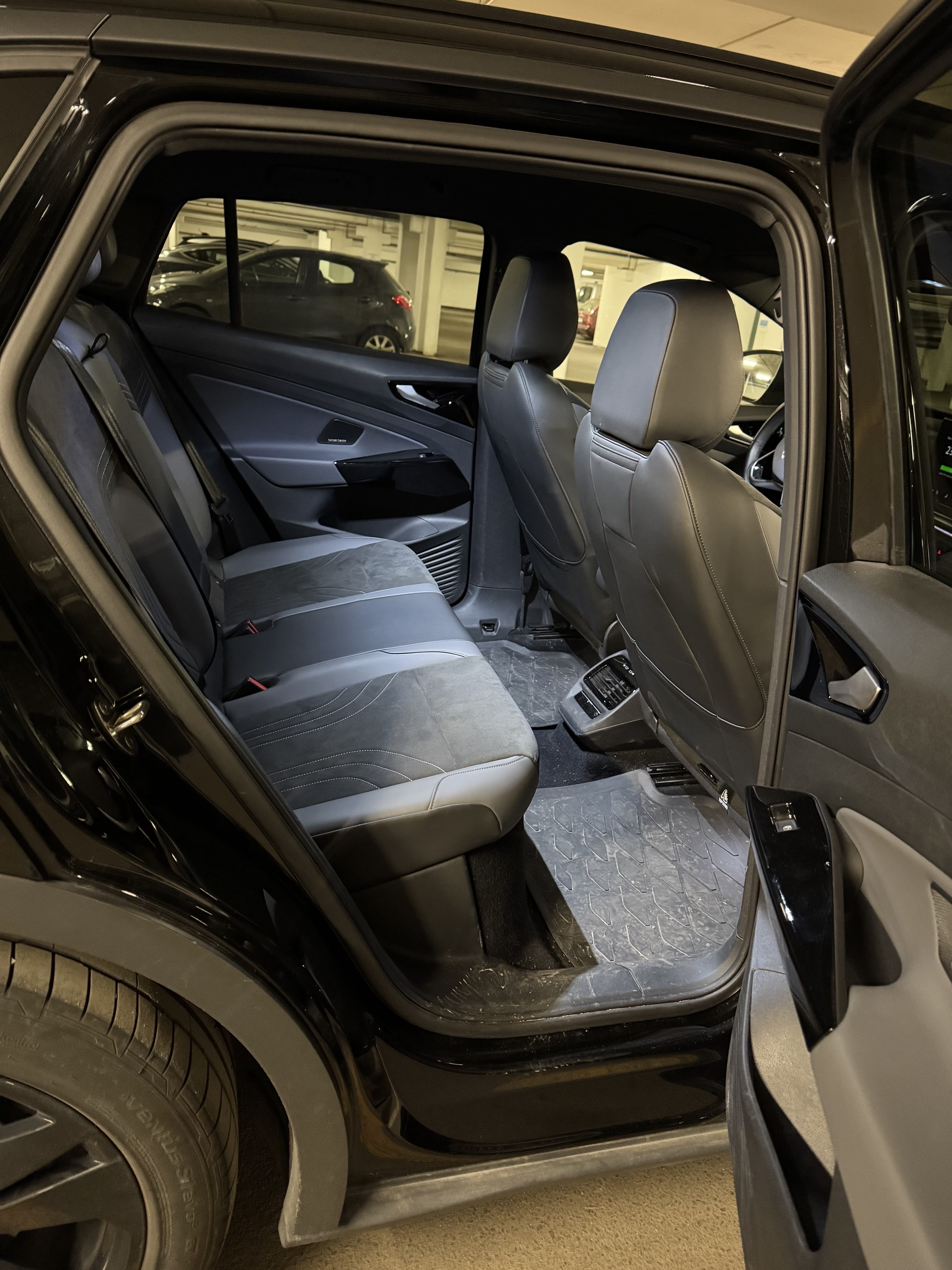 Volkswagen ID.4 Pro 4motion med Cruisekontroll