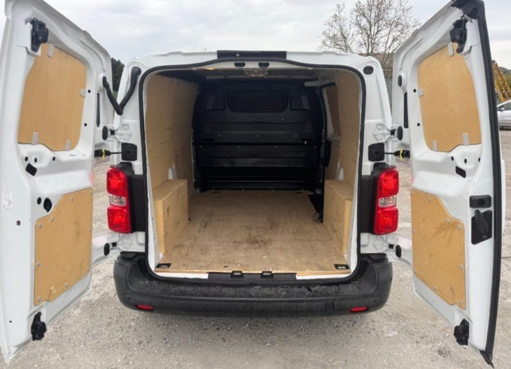 Citroen Jumpy 1.5 blue hdi avec Siège bébé