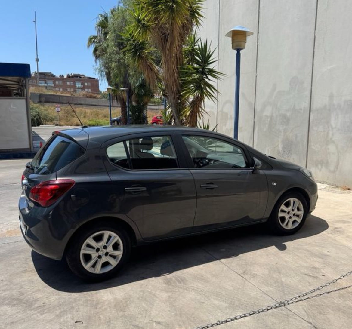 Opel Corsa con Control de velocidad