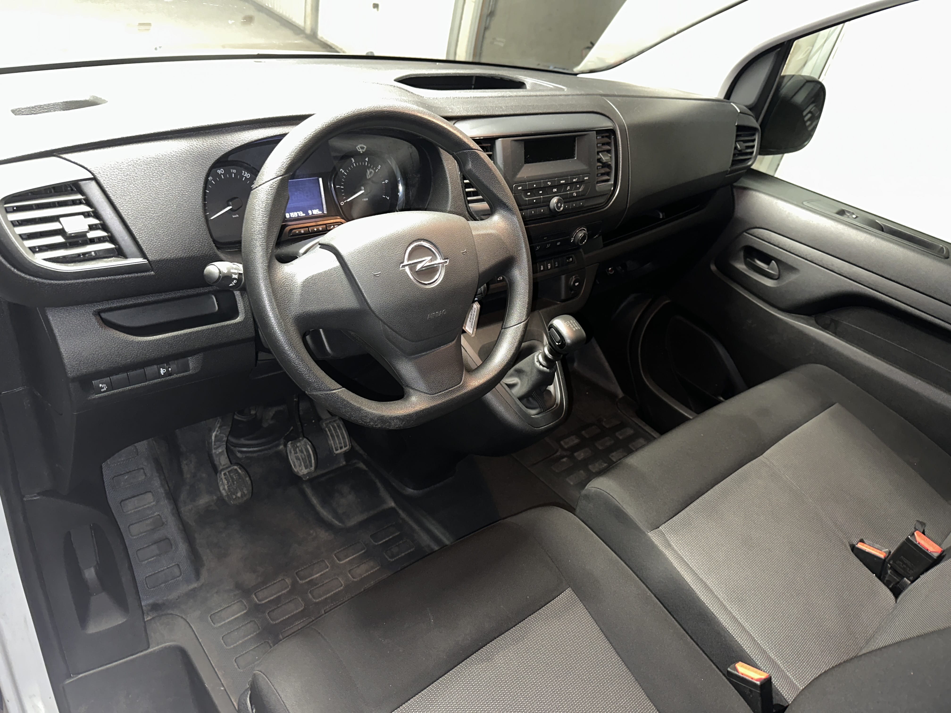 Opel Vivaro avec Régulateur de vitesse