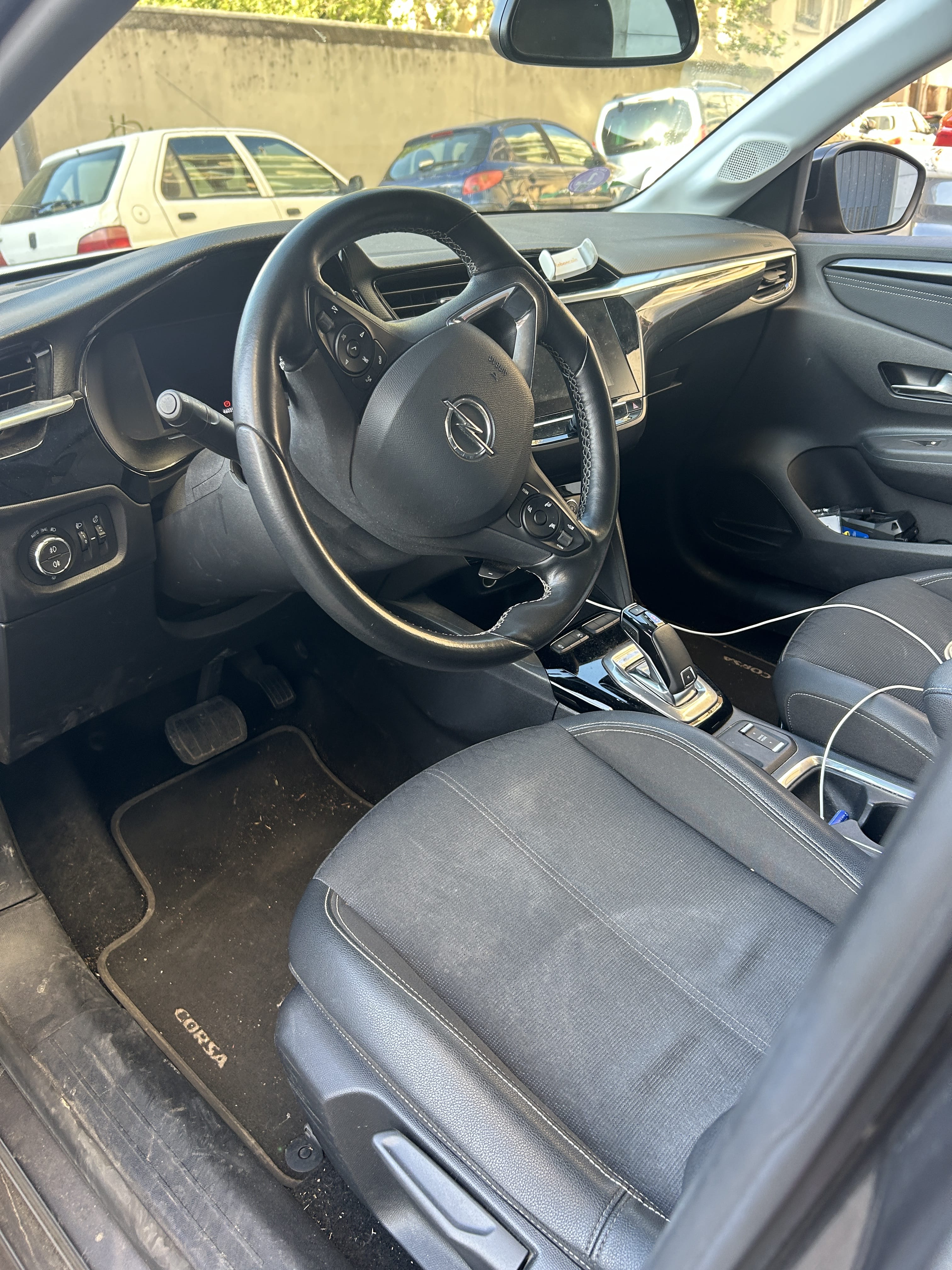 Opel Corsa avec Apple CarPlay