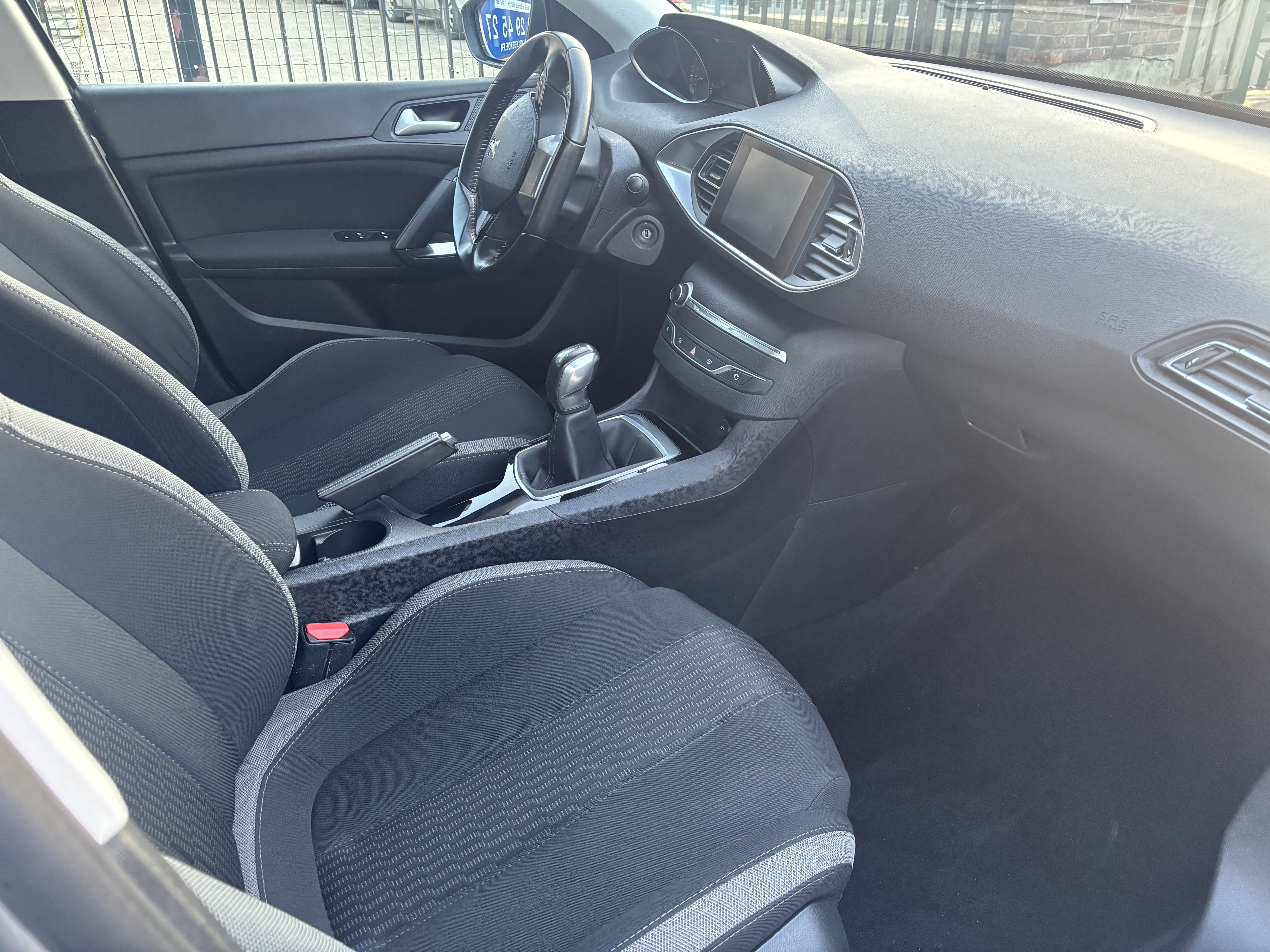 Peugeot 308 HDI Diesel avec Régulateur de vitesse