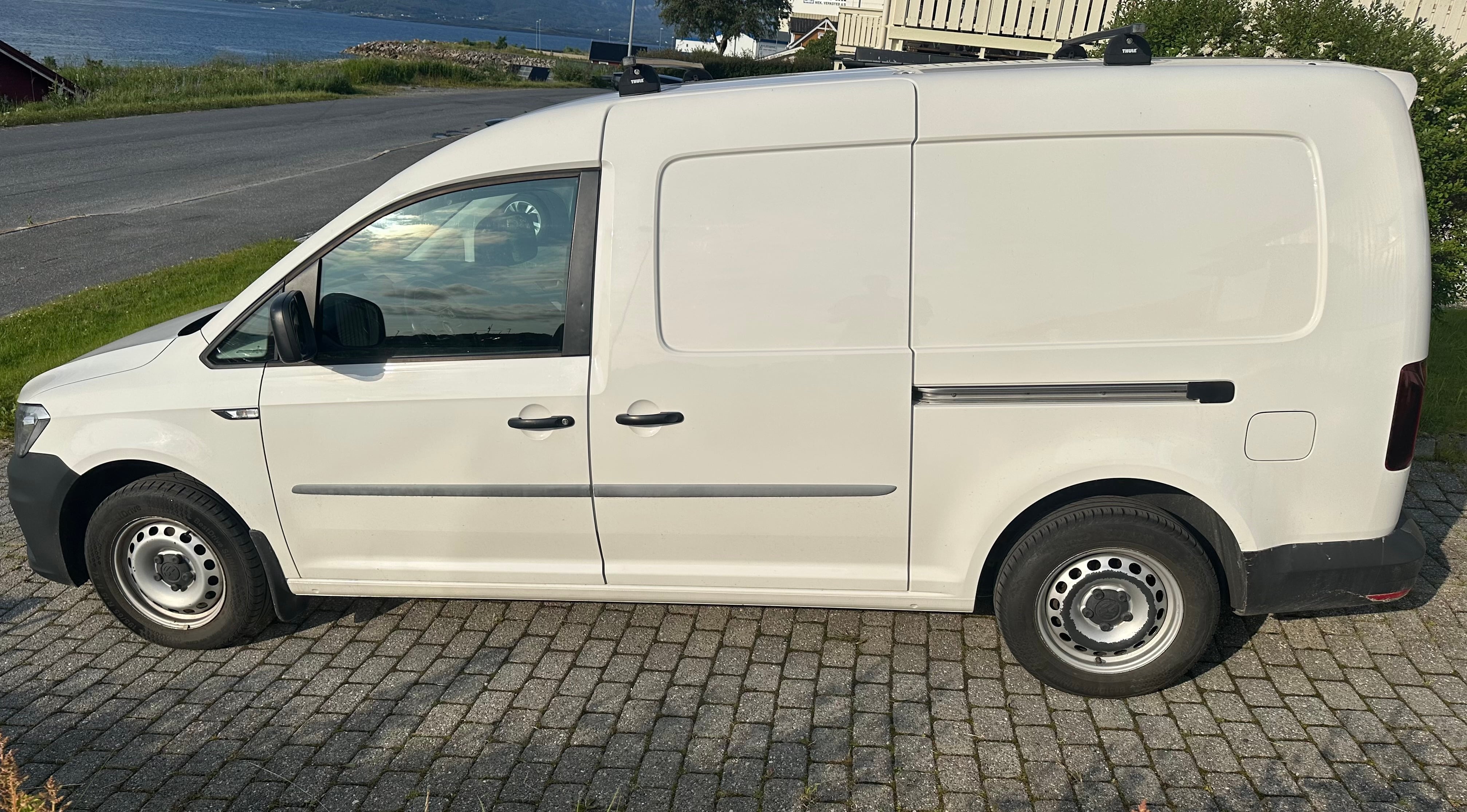 Volkswagen Caddy Maxi med Aircondition