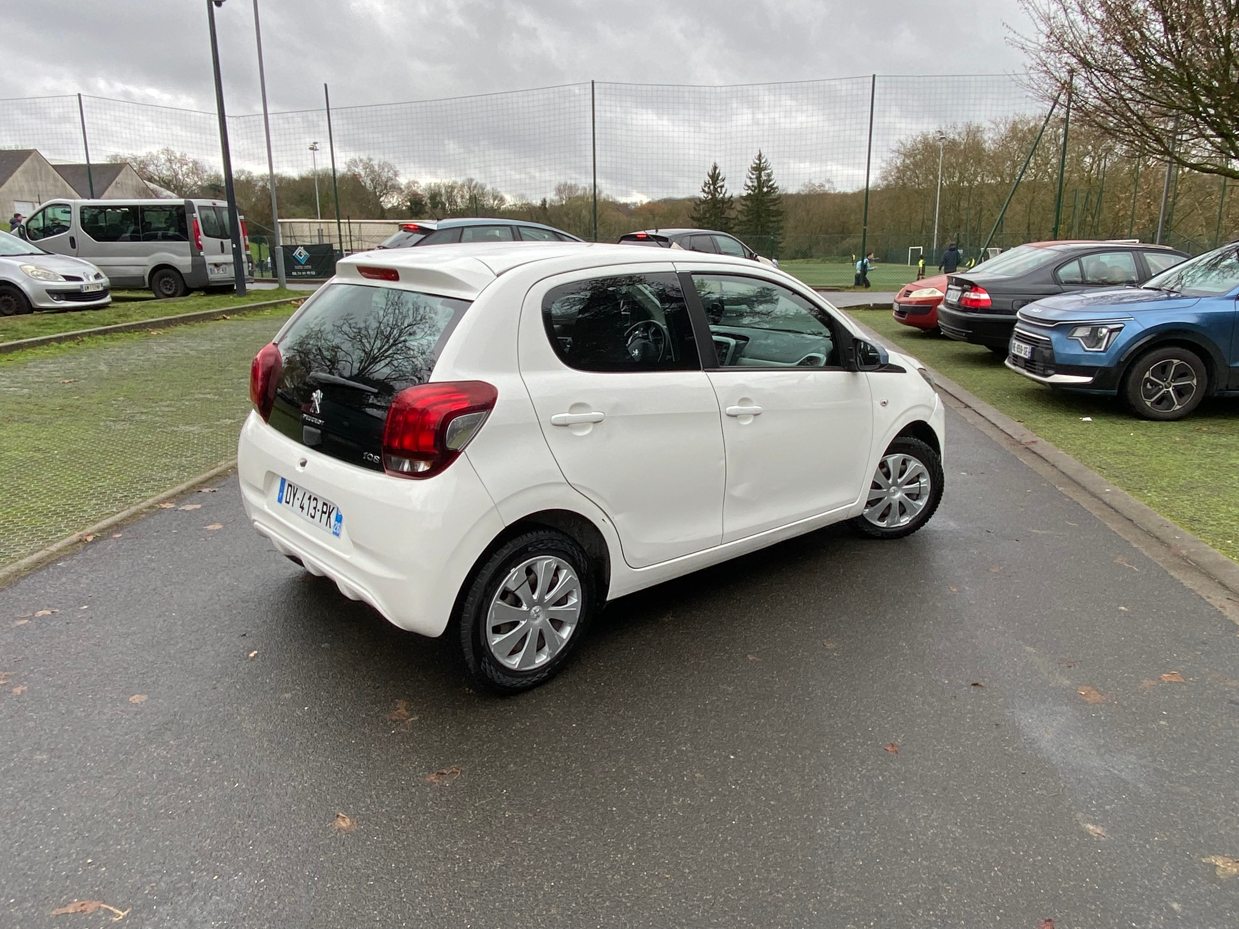 Peugeot 108 avec Port USB
