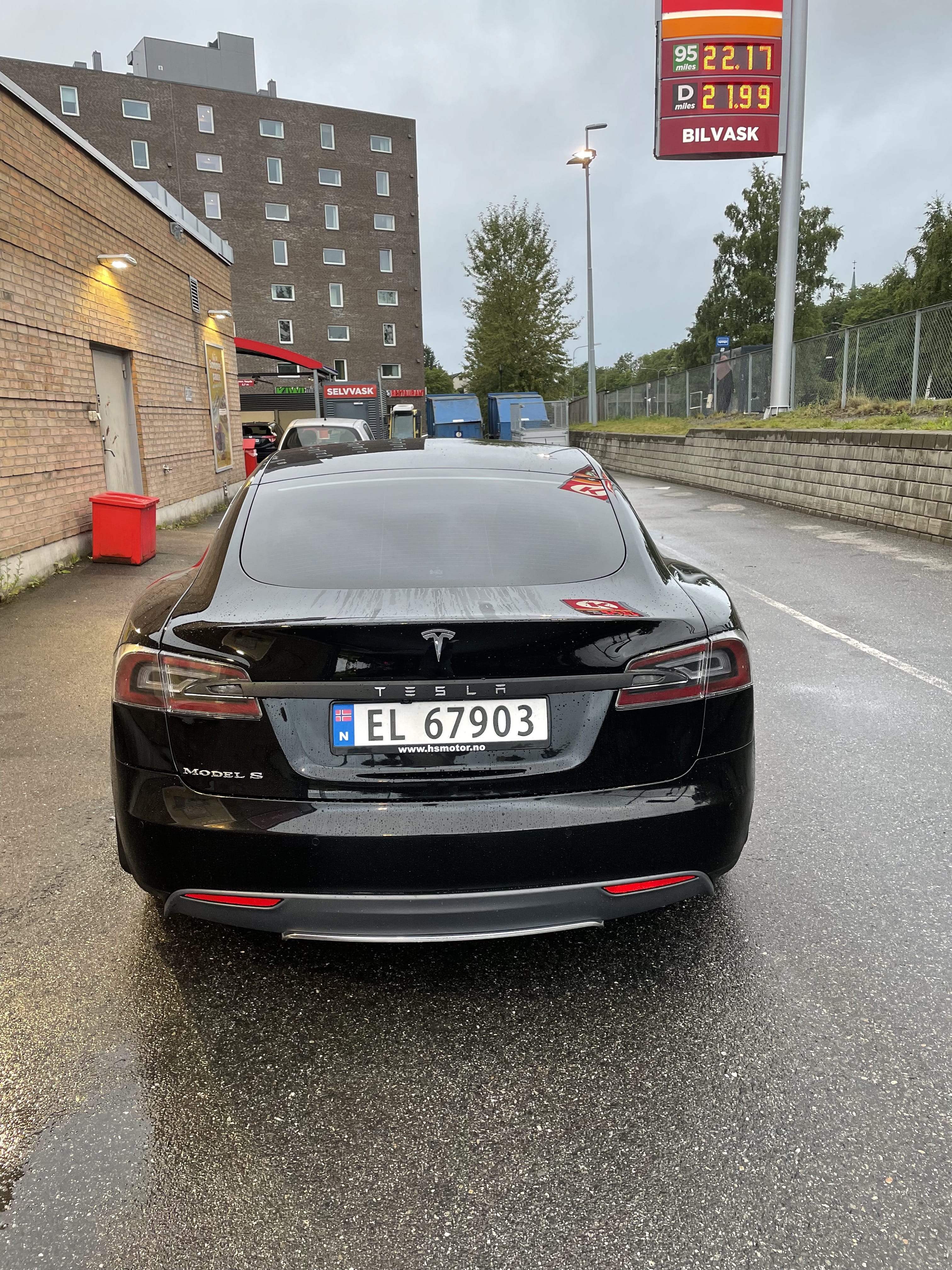 Tesla Model S