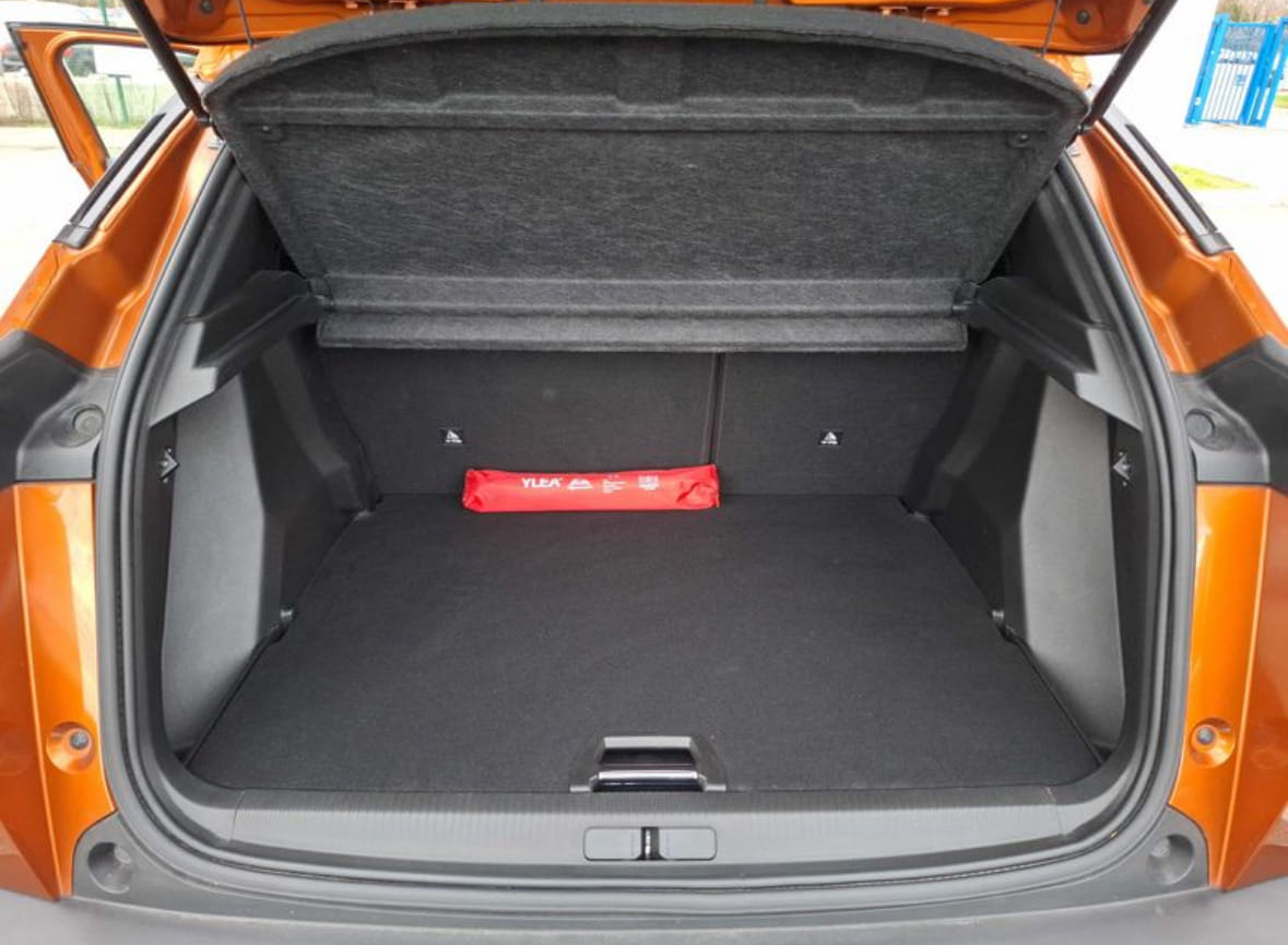 Peugeot 2008 mit Winterreifen