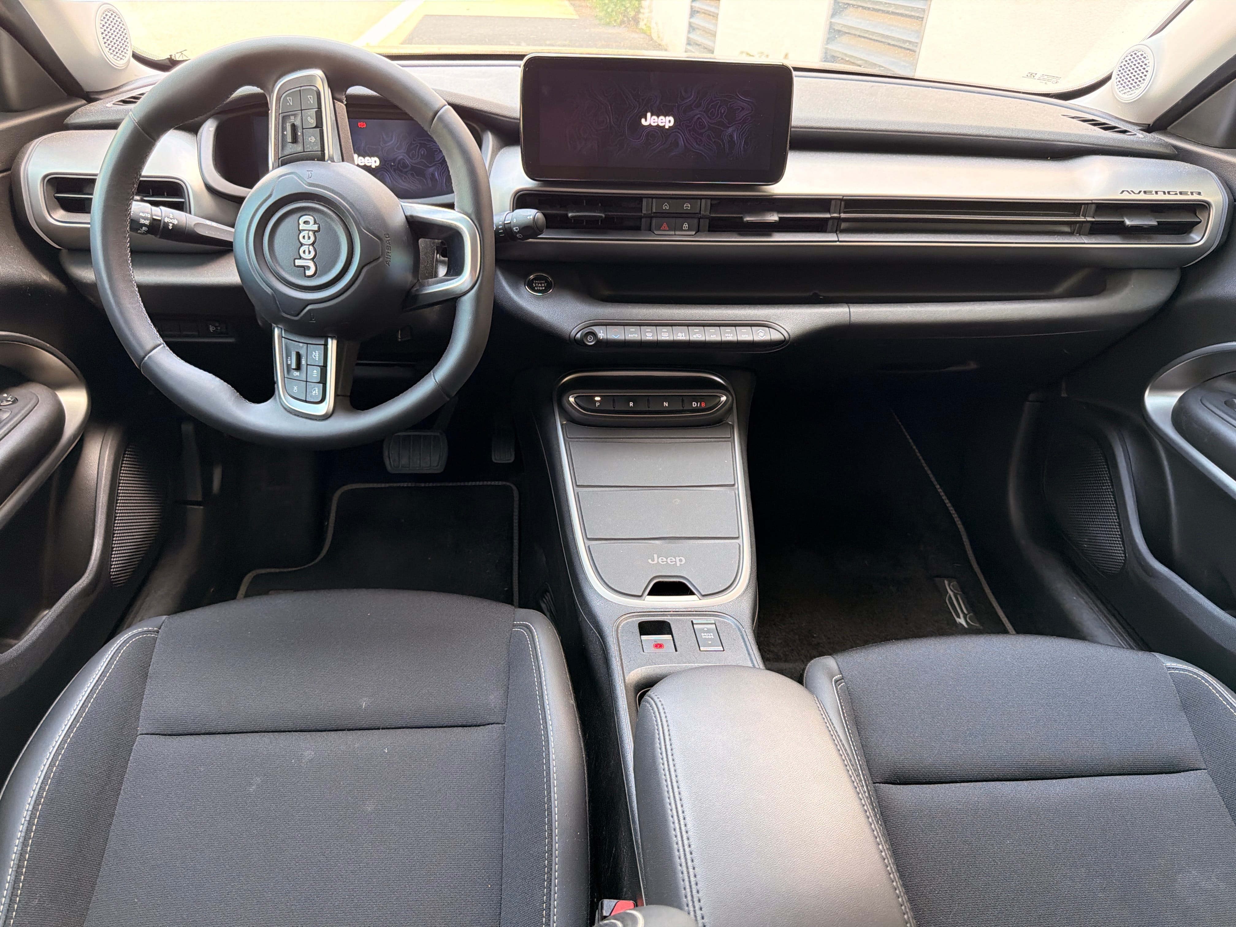 Jeep Avenger avec GPS