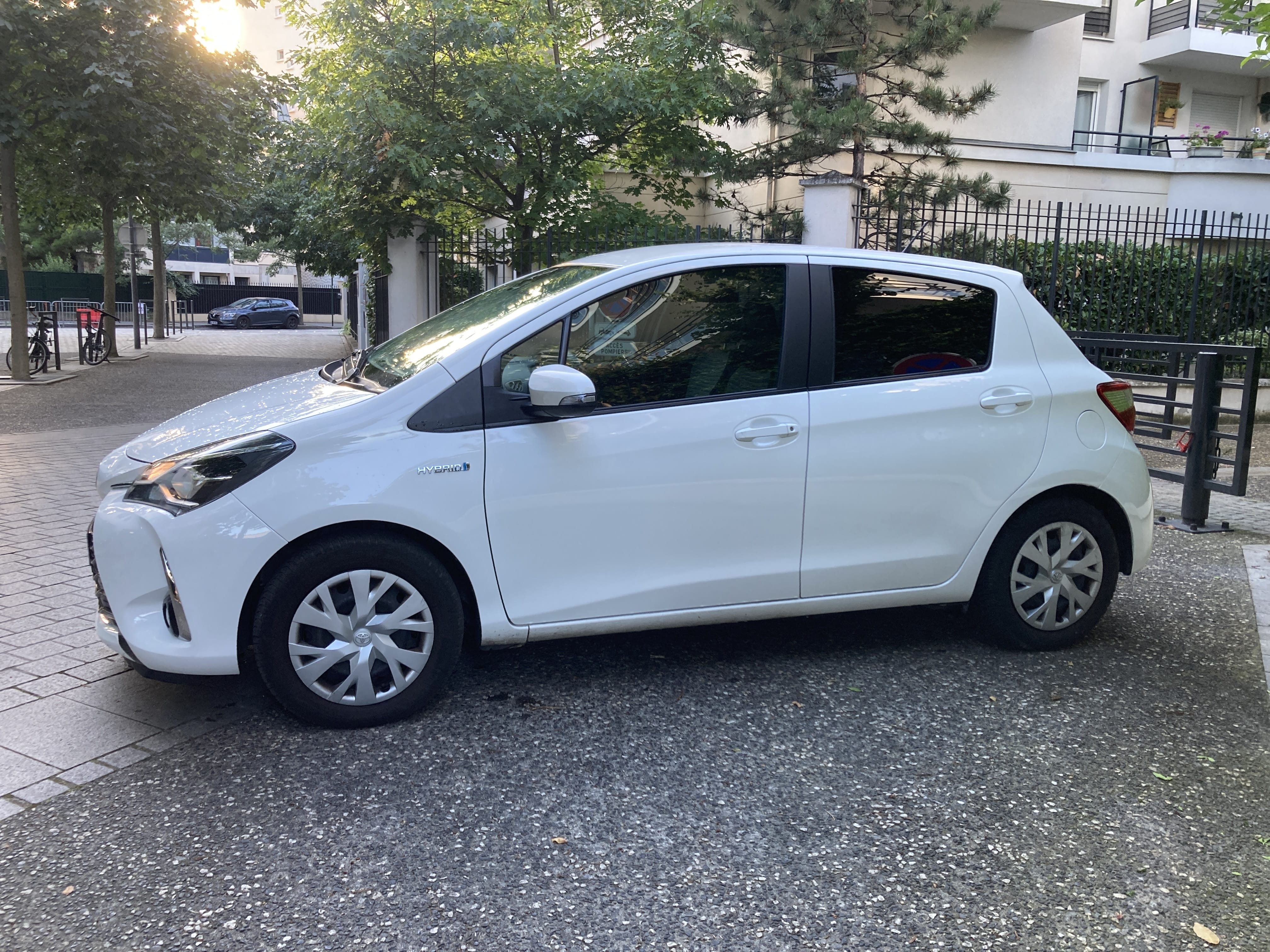 Toyota Yaris Hybride Automatique avec Audio Bluetooth