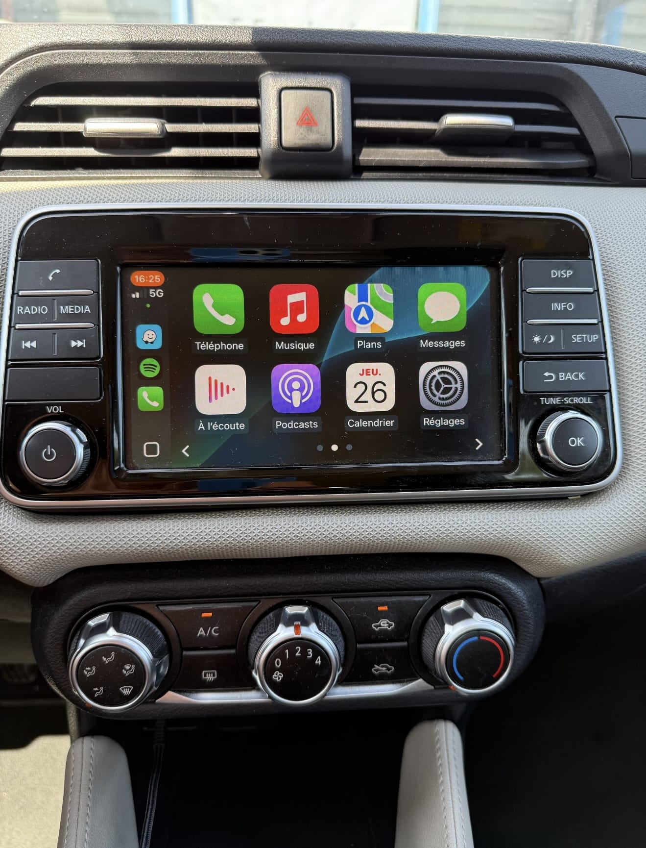 Nissan Micra avec Audio Bluetooth