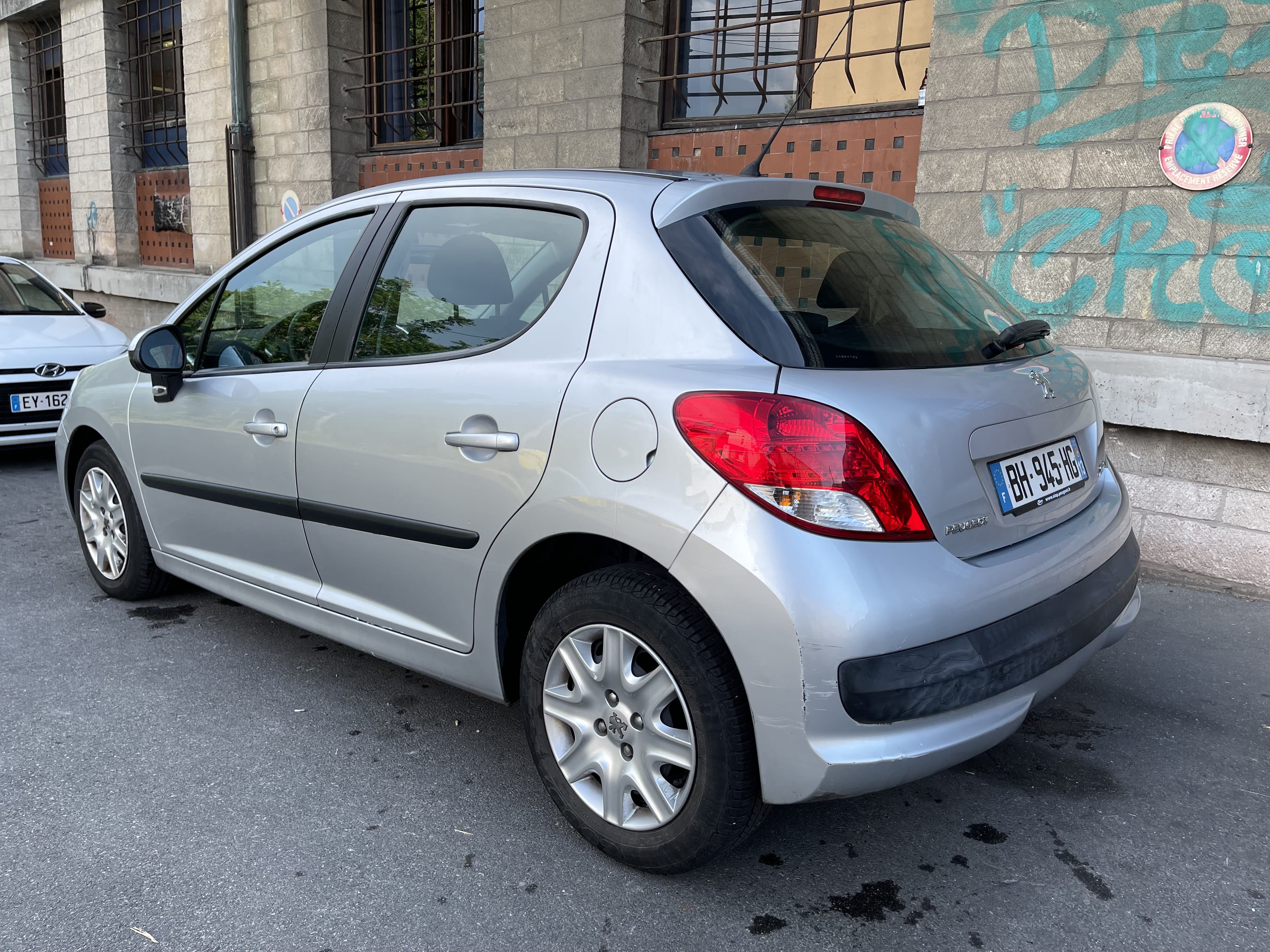 Peugeot 207 1,6 HDI avec Climatisation