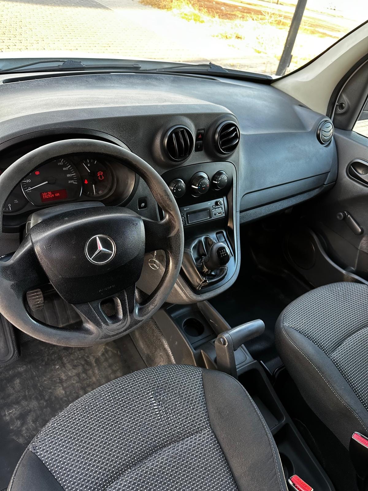 Mercedes-Benz Citan con Entrada de Audio/iPod