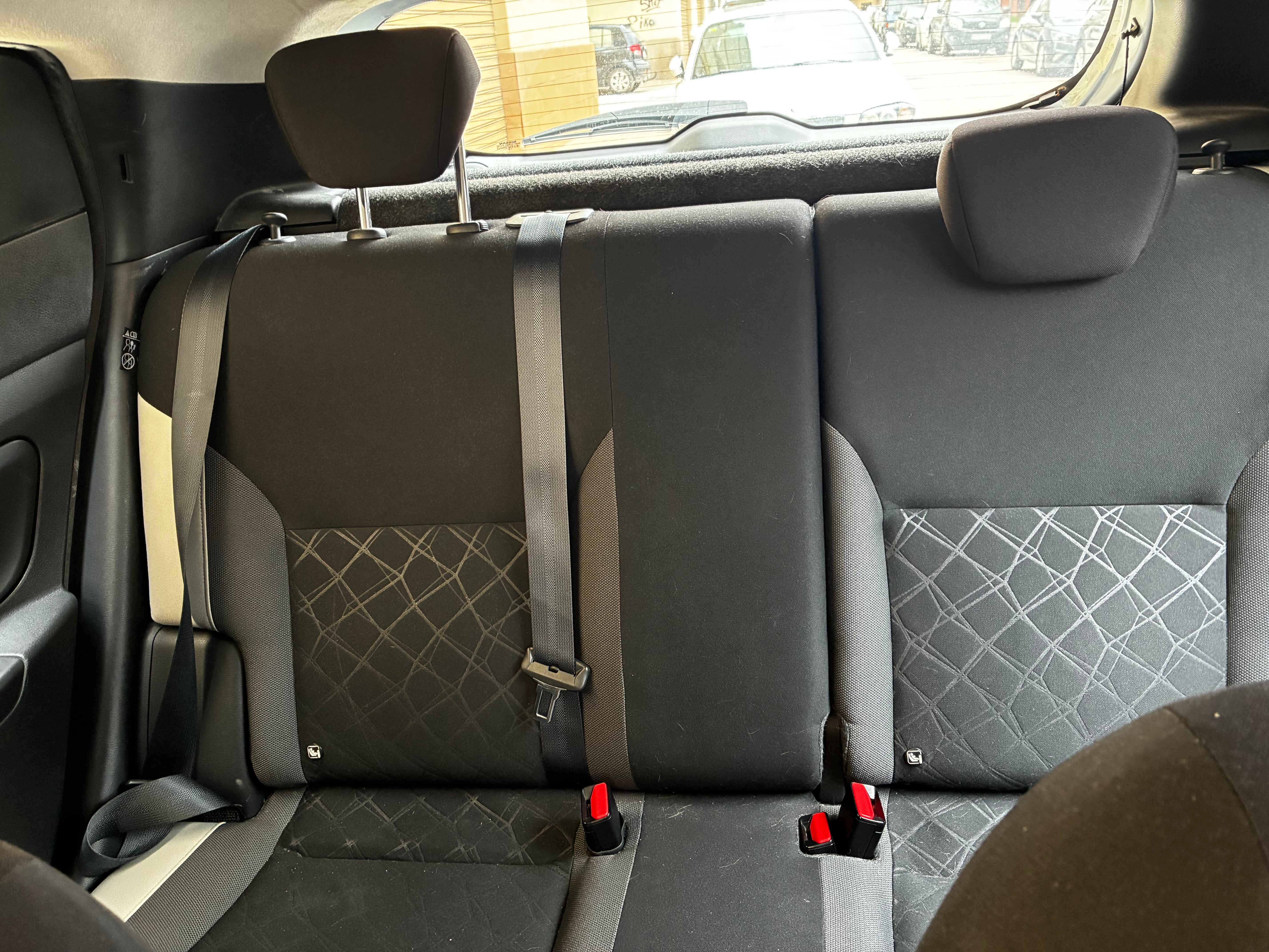Nissan Micra con GPS
