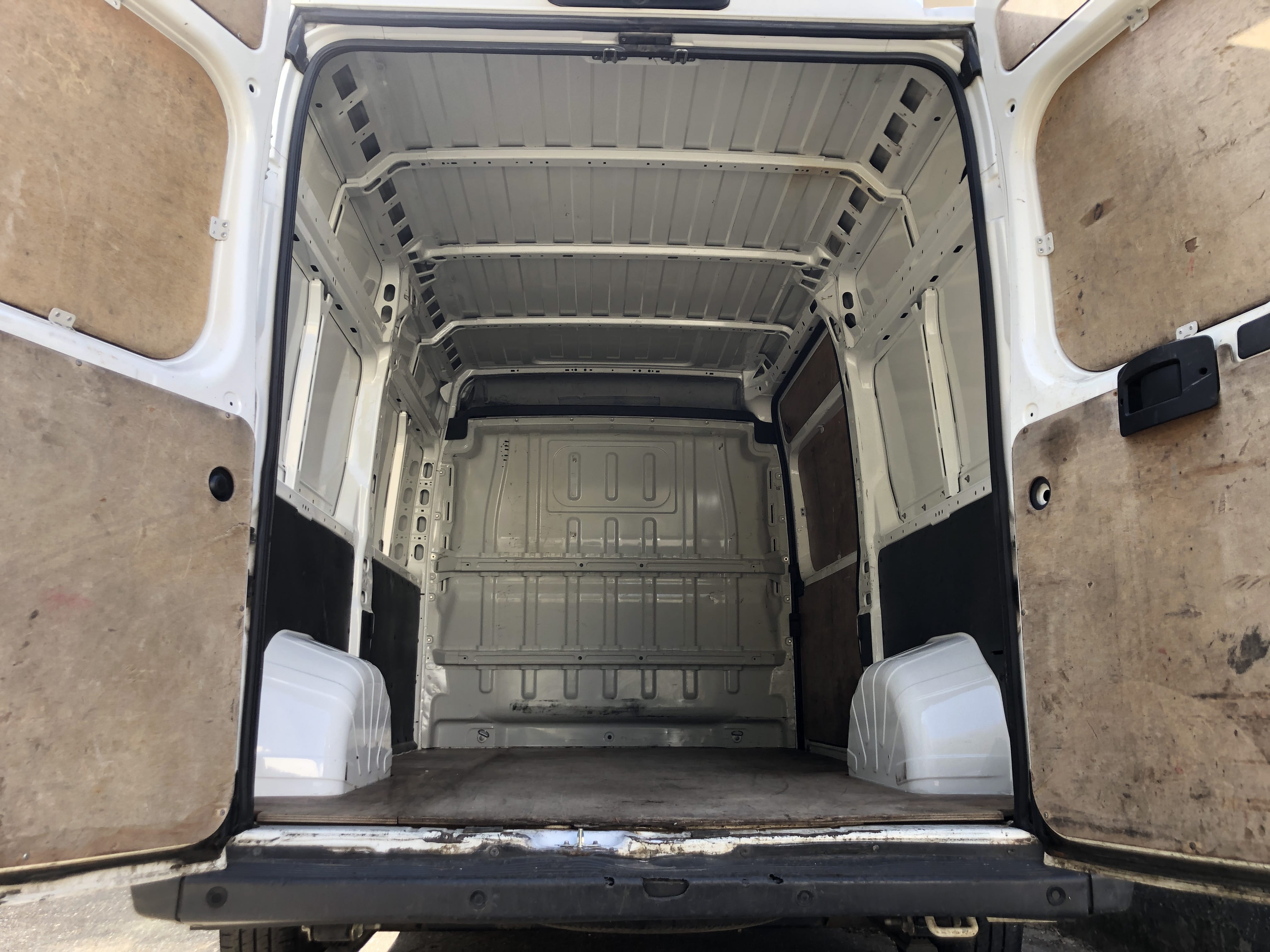 Citroen Jumper L2H2 - 130 CV avec Entrée audio / iPod