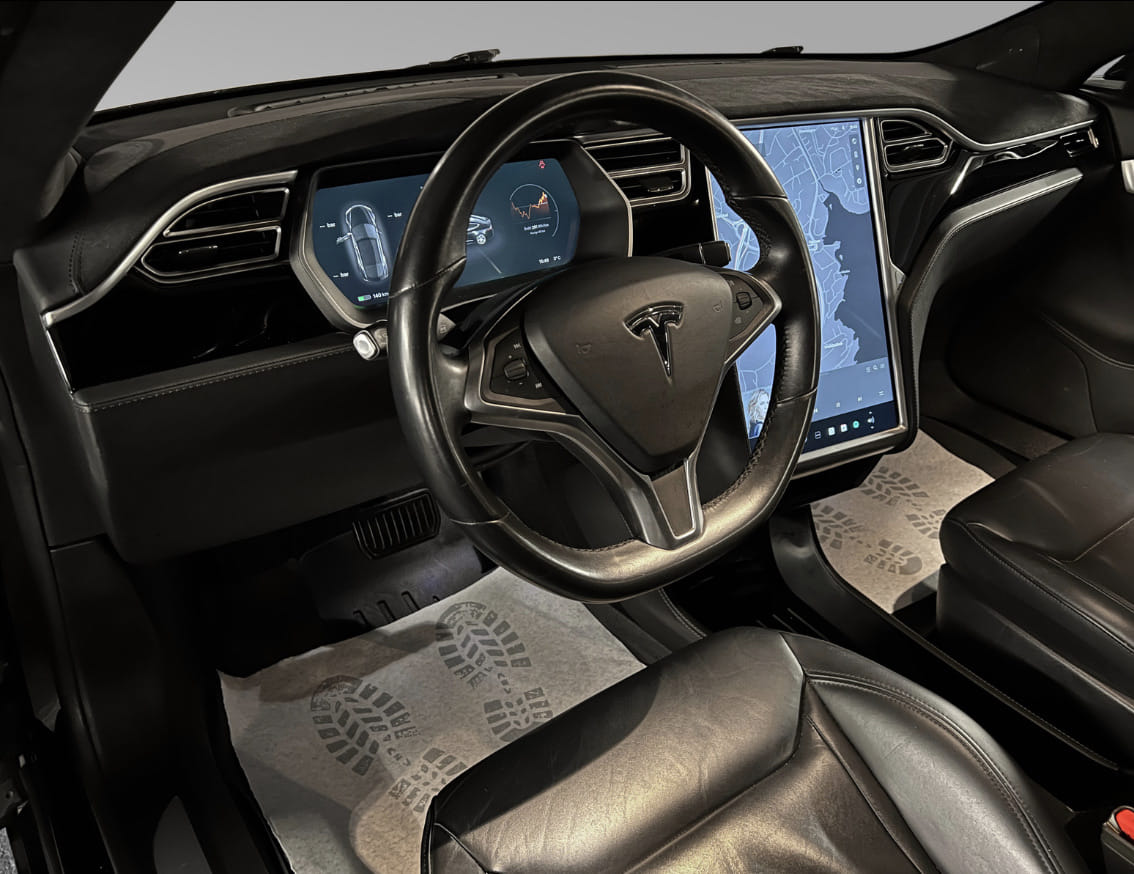 Tesla Model S med Aircondition