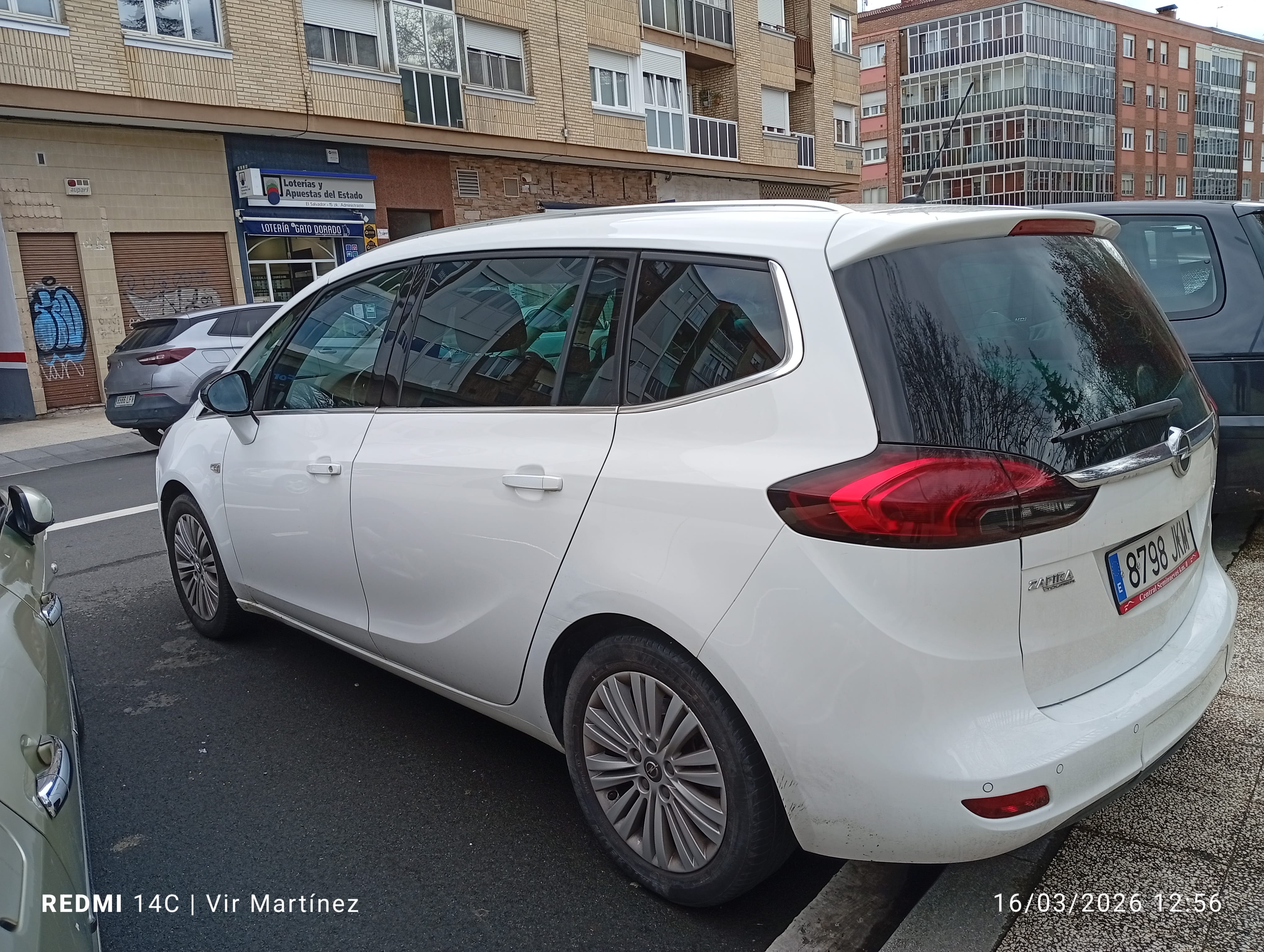 Opel Zafira con Cámara de marcha atrás
