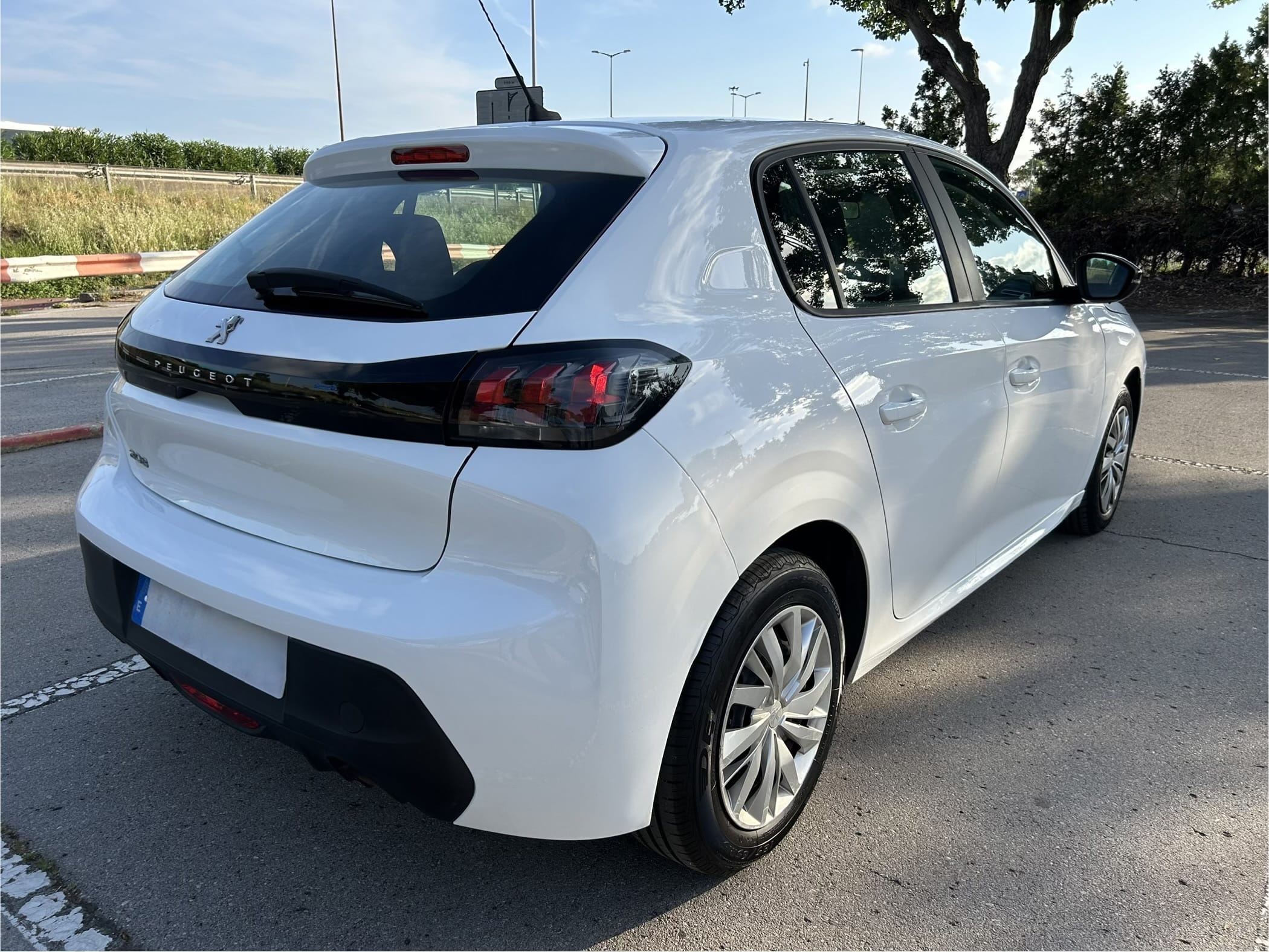 Peugeot 208 avec Régulateur de vitesse