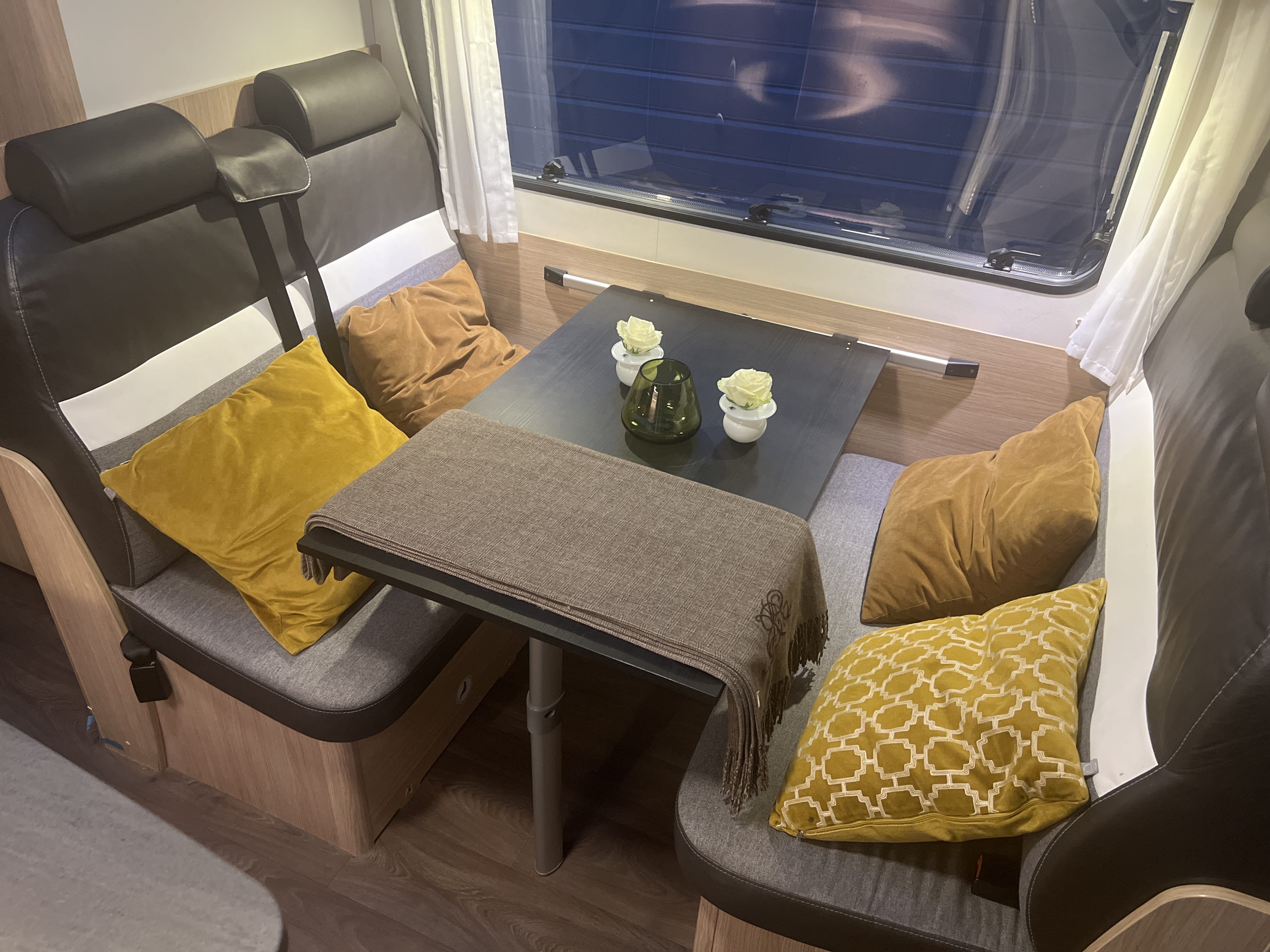 Carado Capron Sunlight med Sykkelstativ