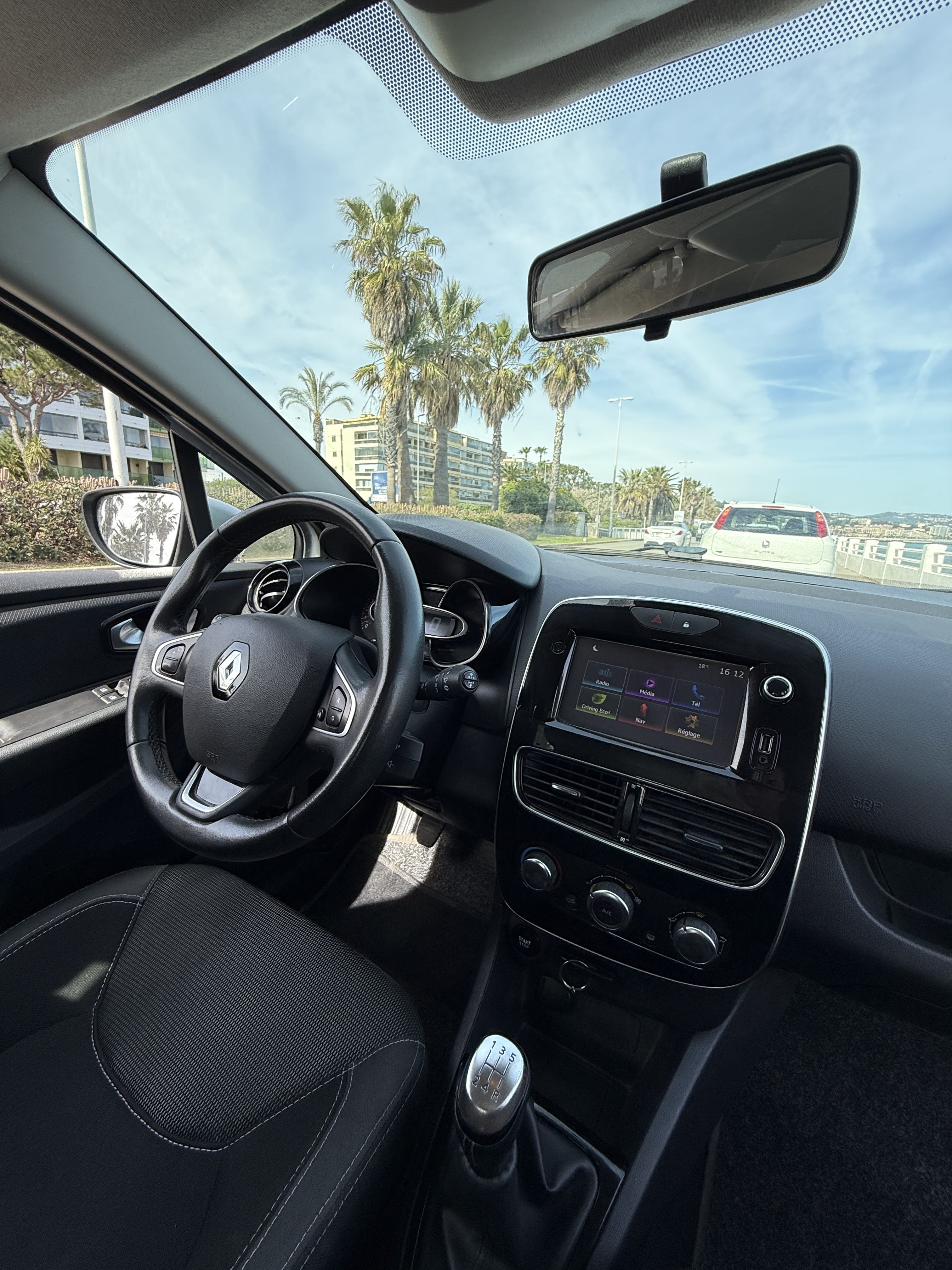 Renault Clio avec Régulateur de vitesse