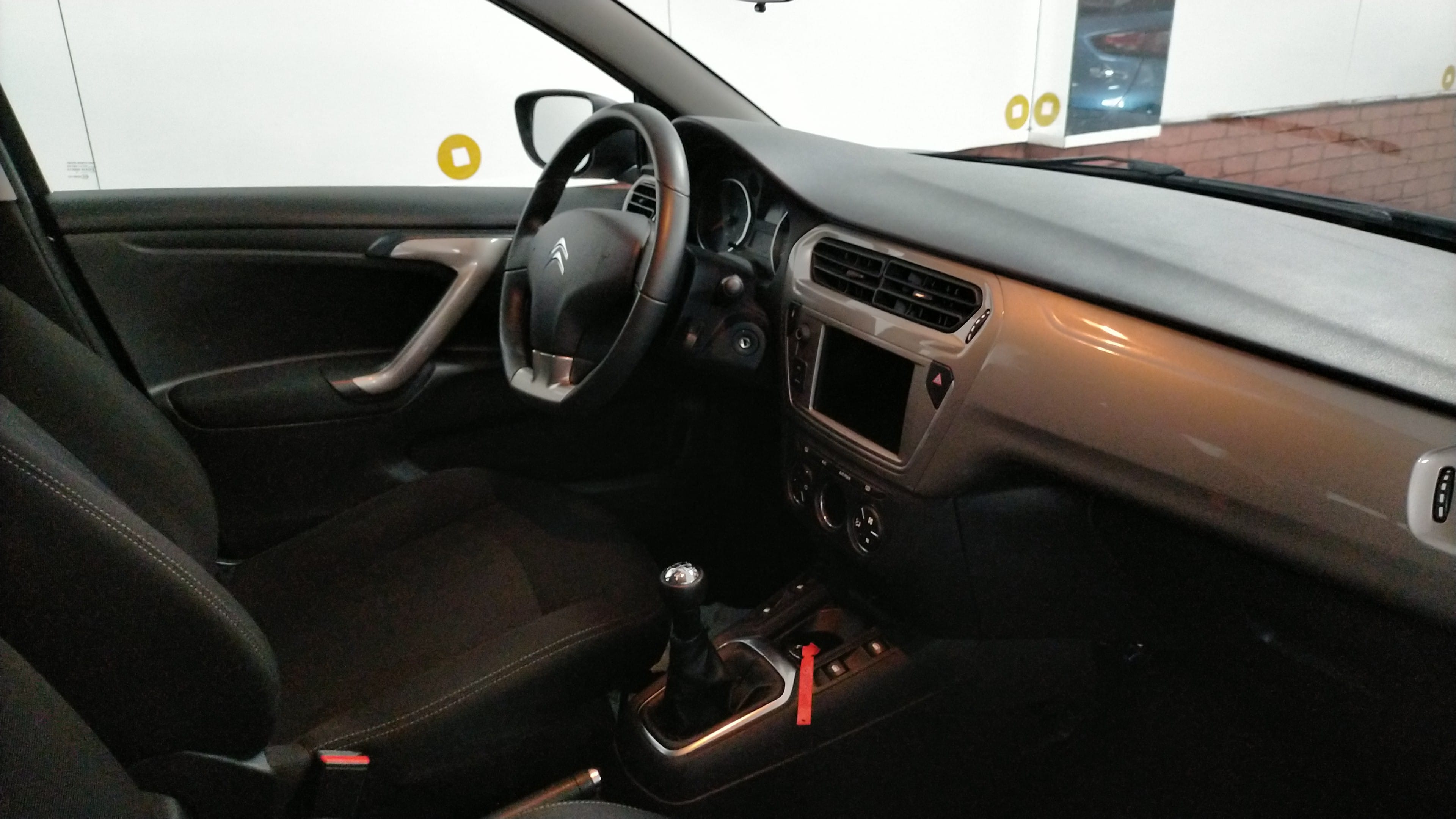 Citroen C-Elysée 1.2 Shine con Control de velocidad