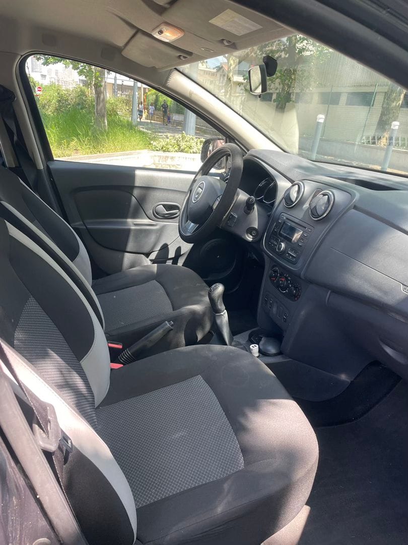 Dacia Sandero avec Régulateur de vitesse