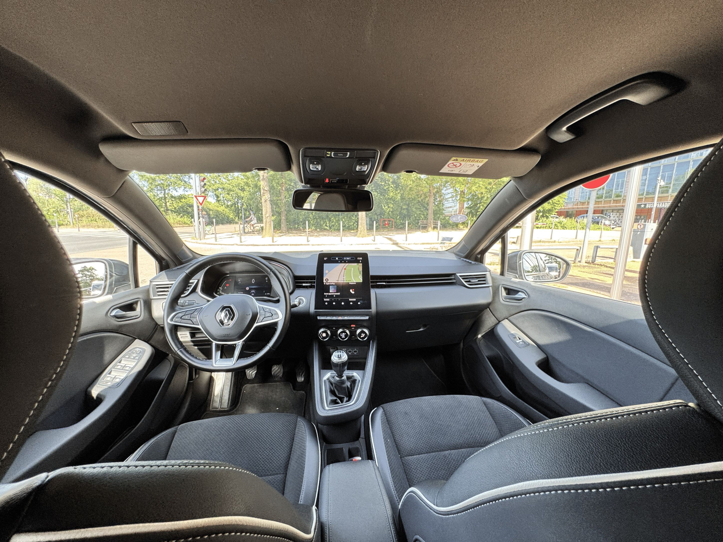 Renault Clio avec GPS