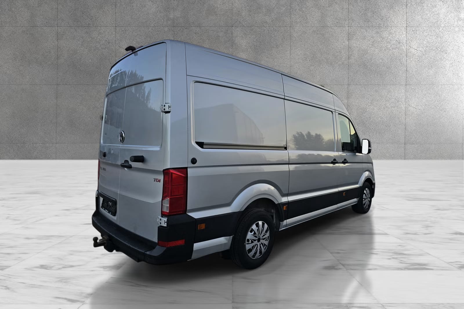 Volkswagen Crafter Varebil with Backup camera