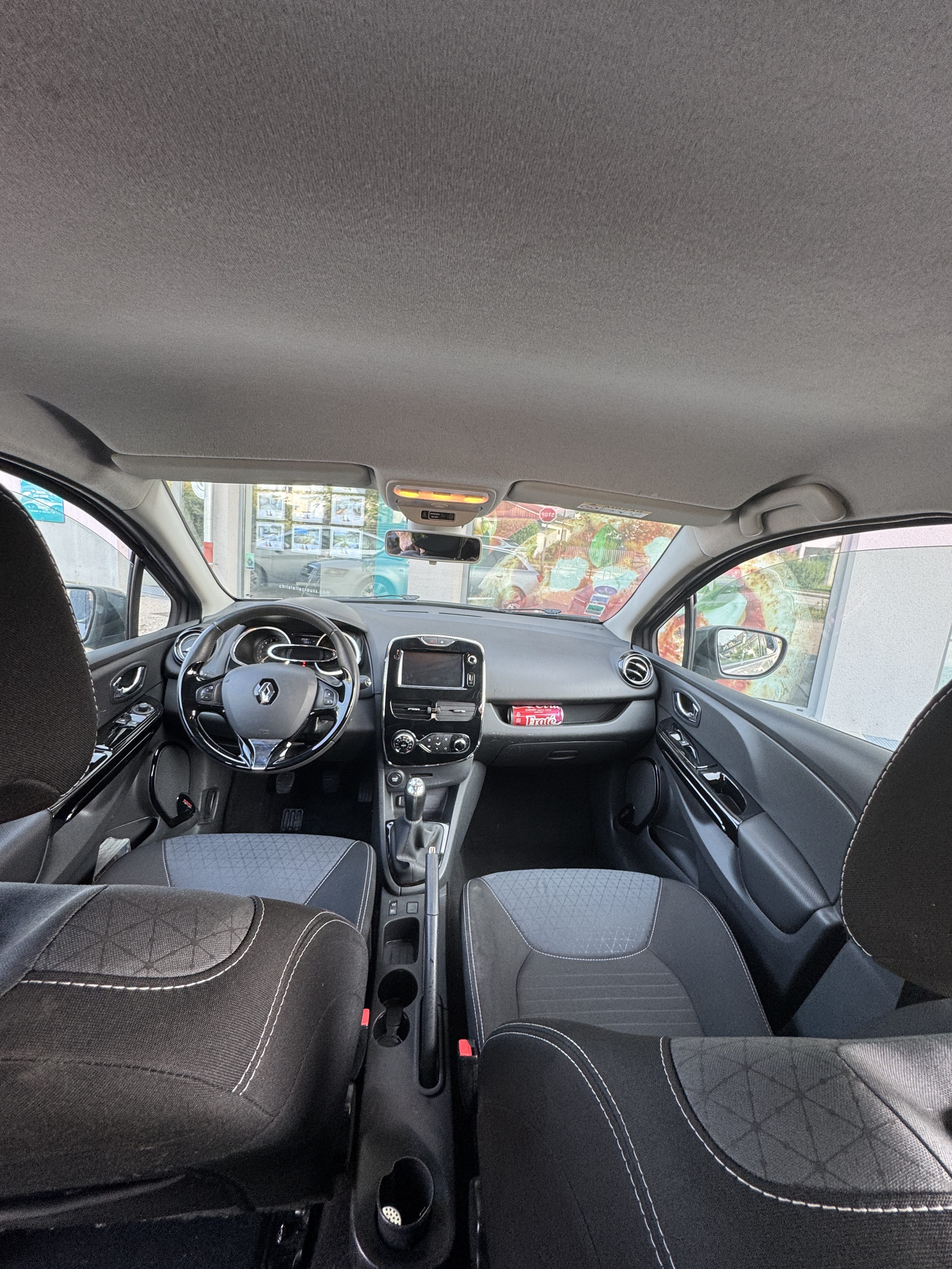 Renault Clio avec GPS