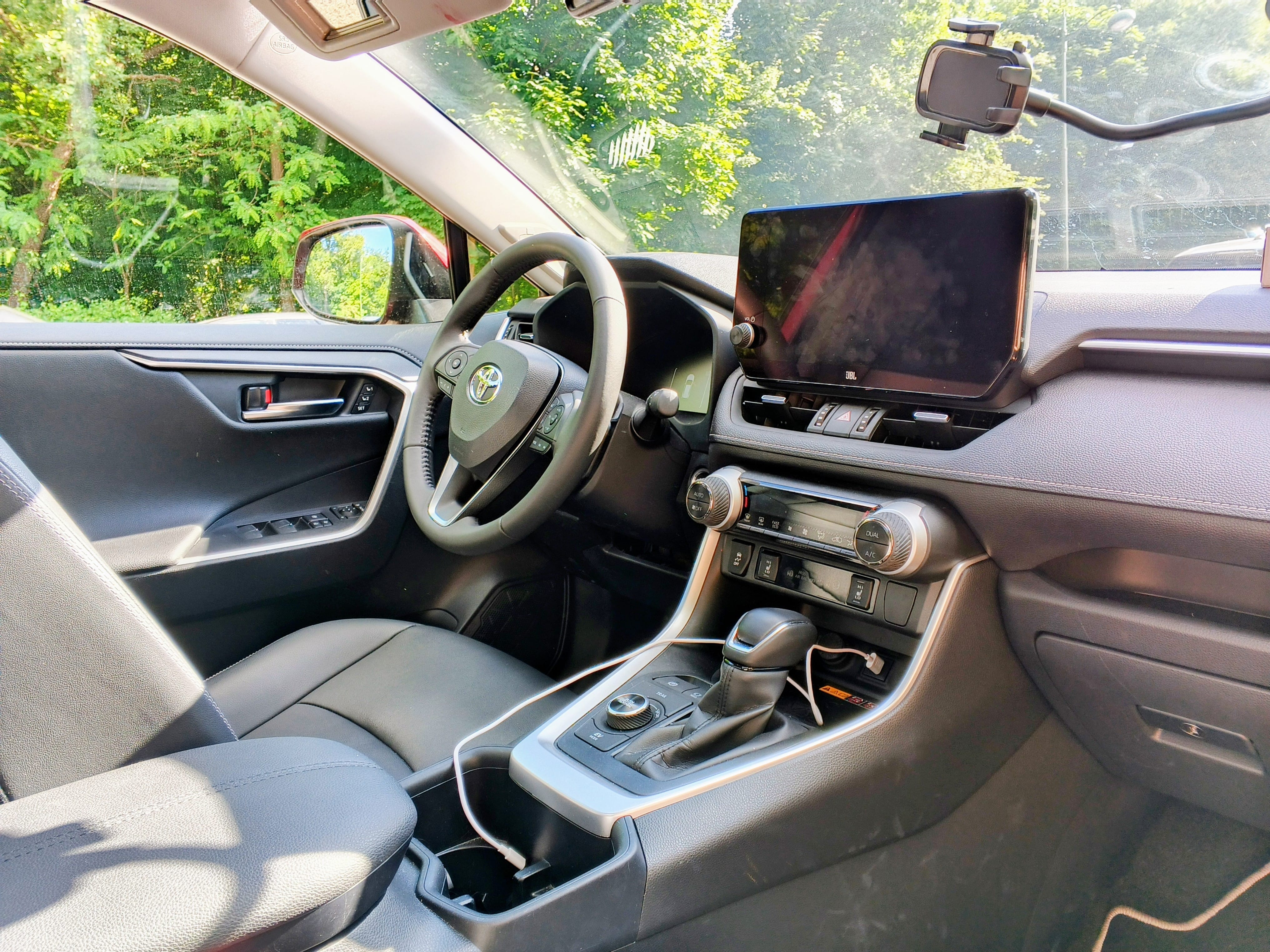 Toyota Rav4 Prime Hybride avec Pneus neige