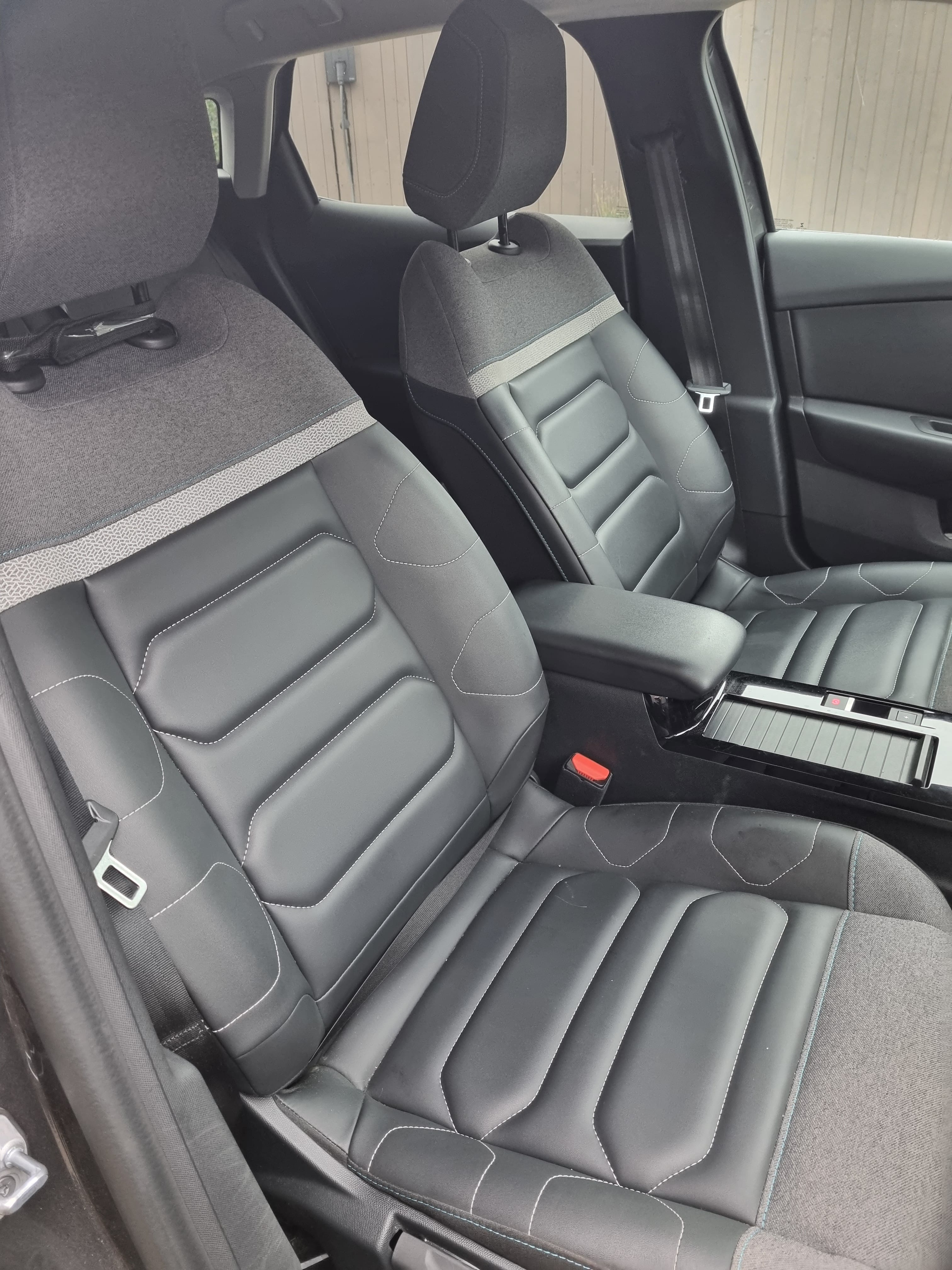 Citroen ë-C4 med Cruisekontroll