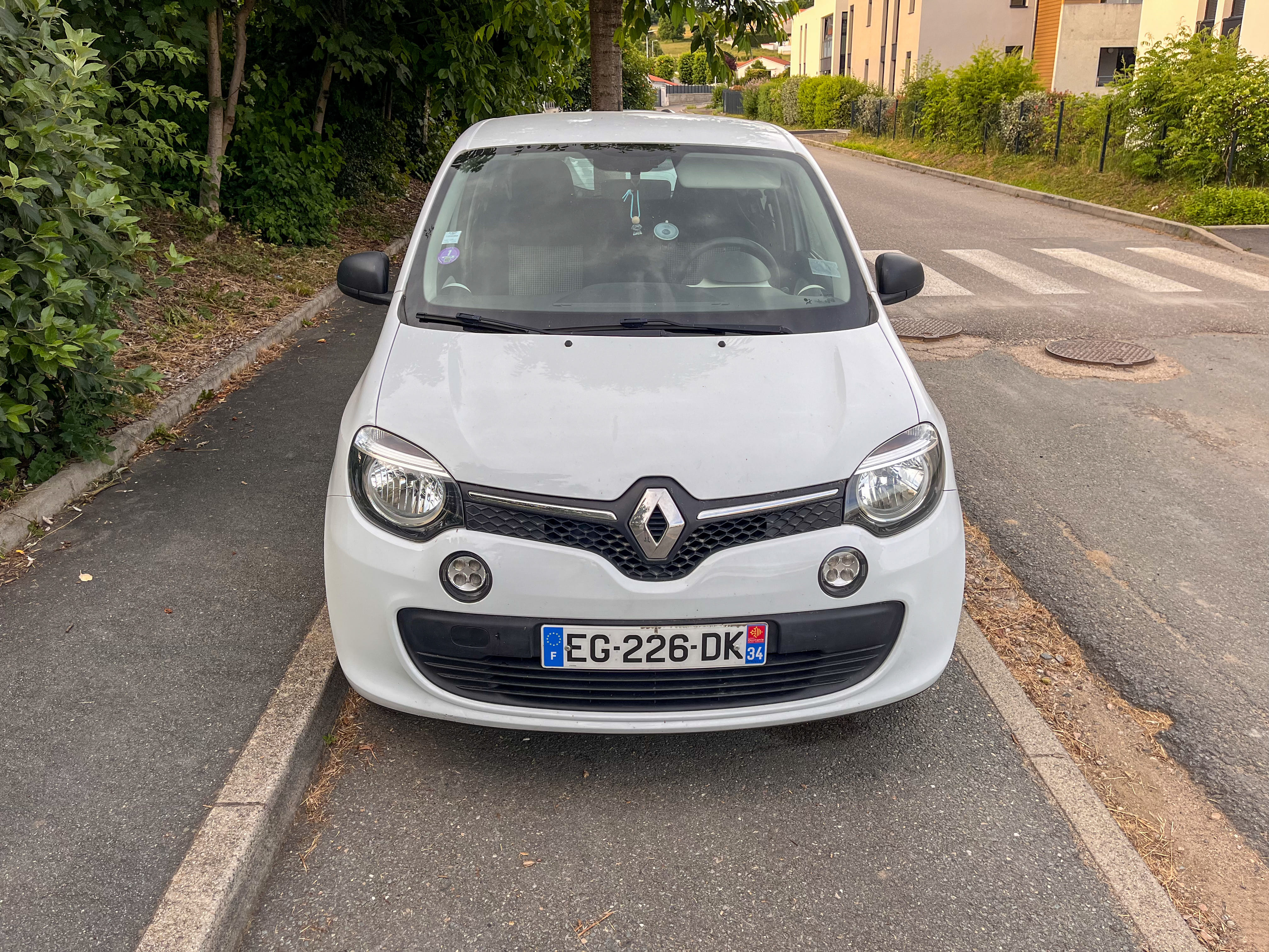 Renault Twingo III 1.0 Life avec Entrée audio / iPod