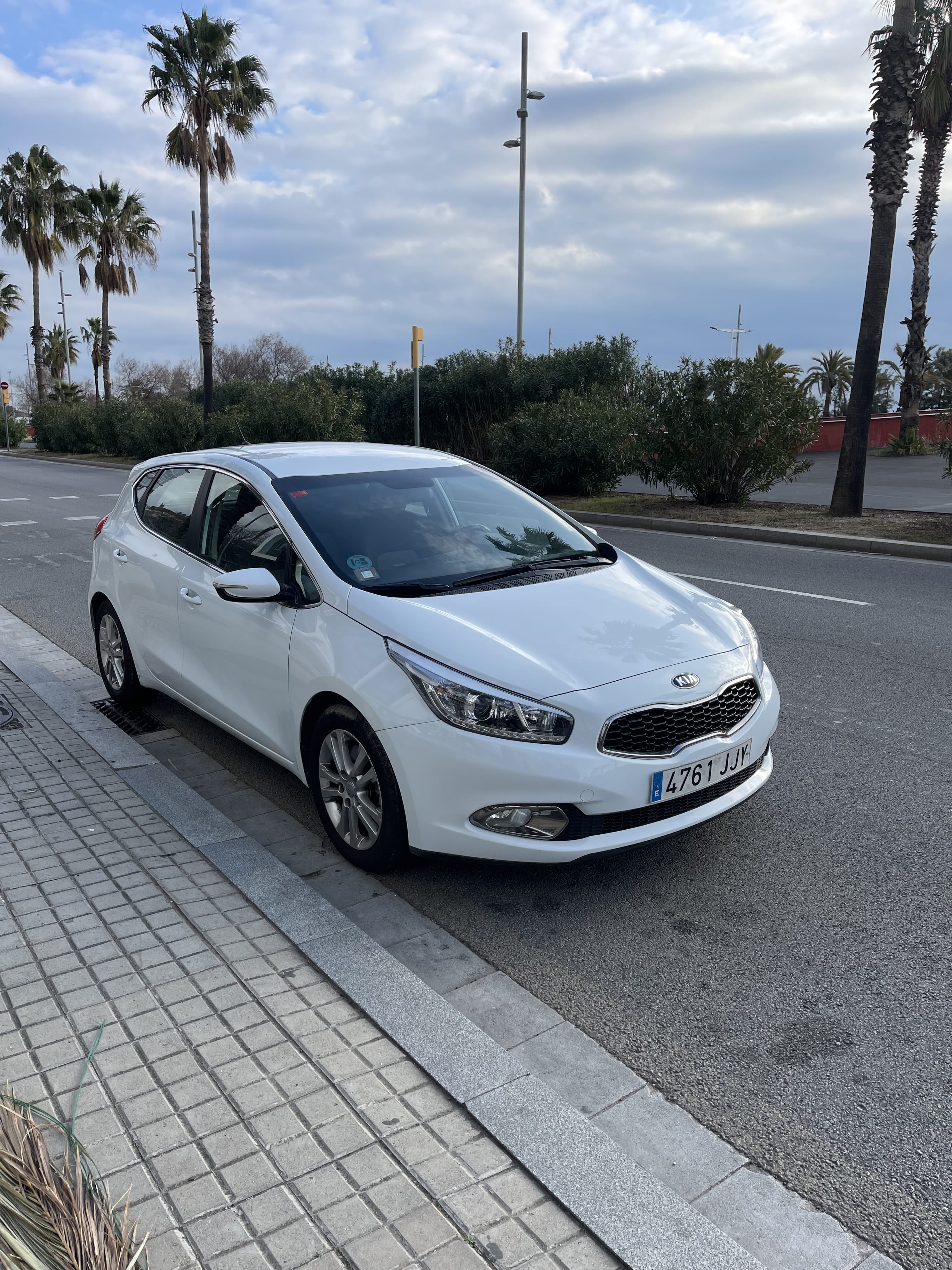 Kia Cee'd con Entrada de Audio/iPod