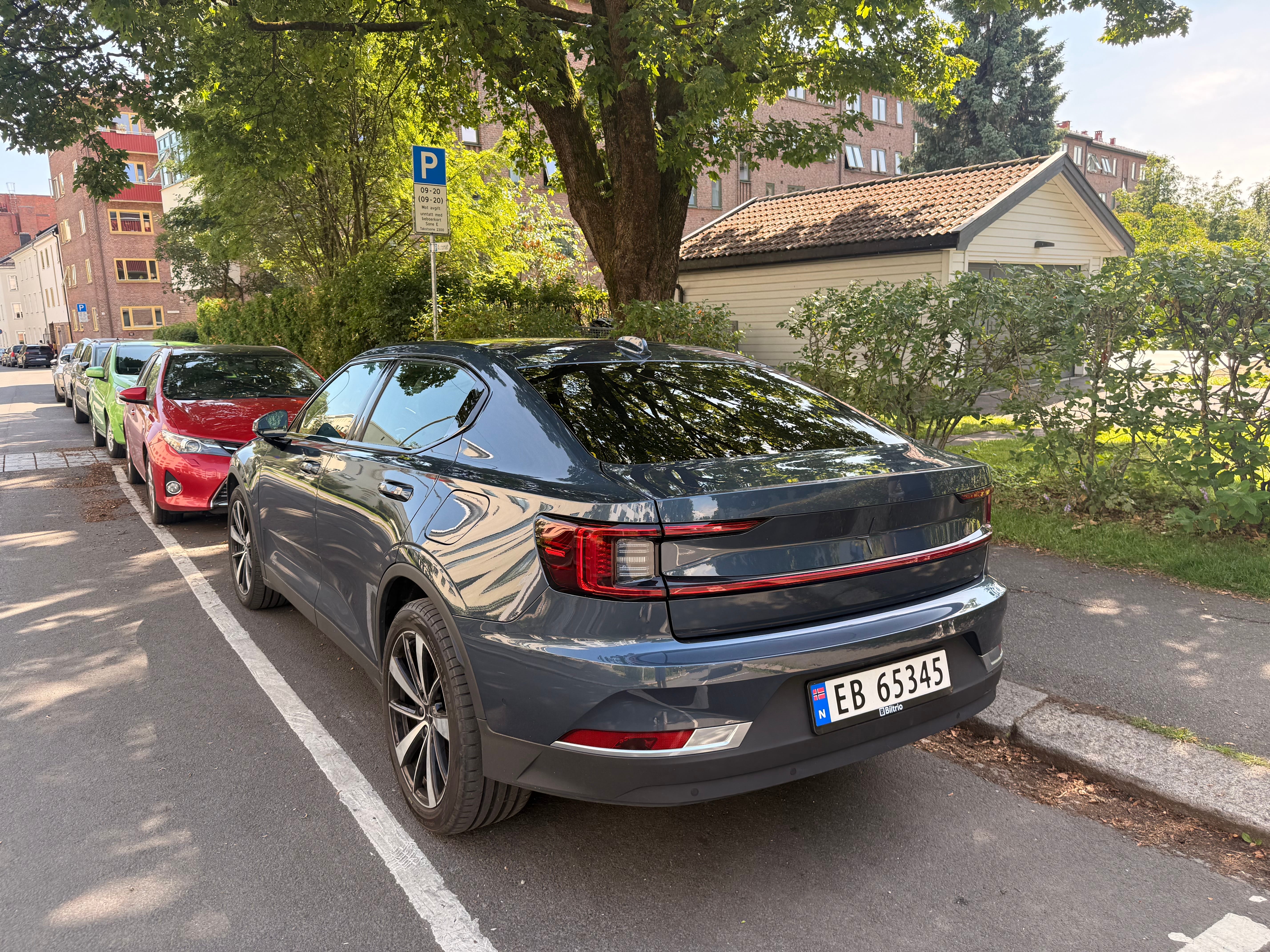 Polestar 2 Long Range Dual Motor mit Rückfahrkamera