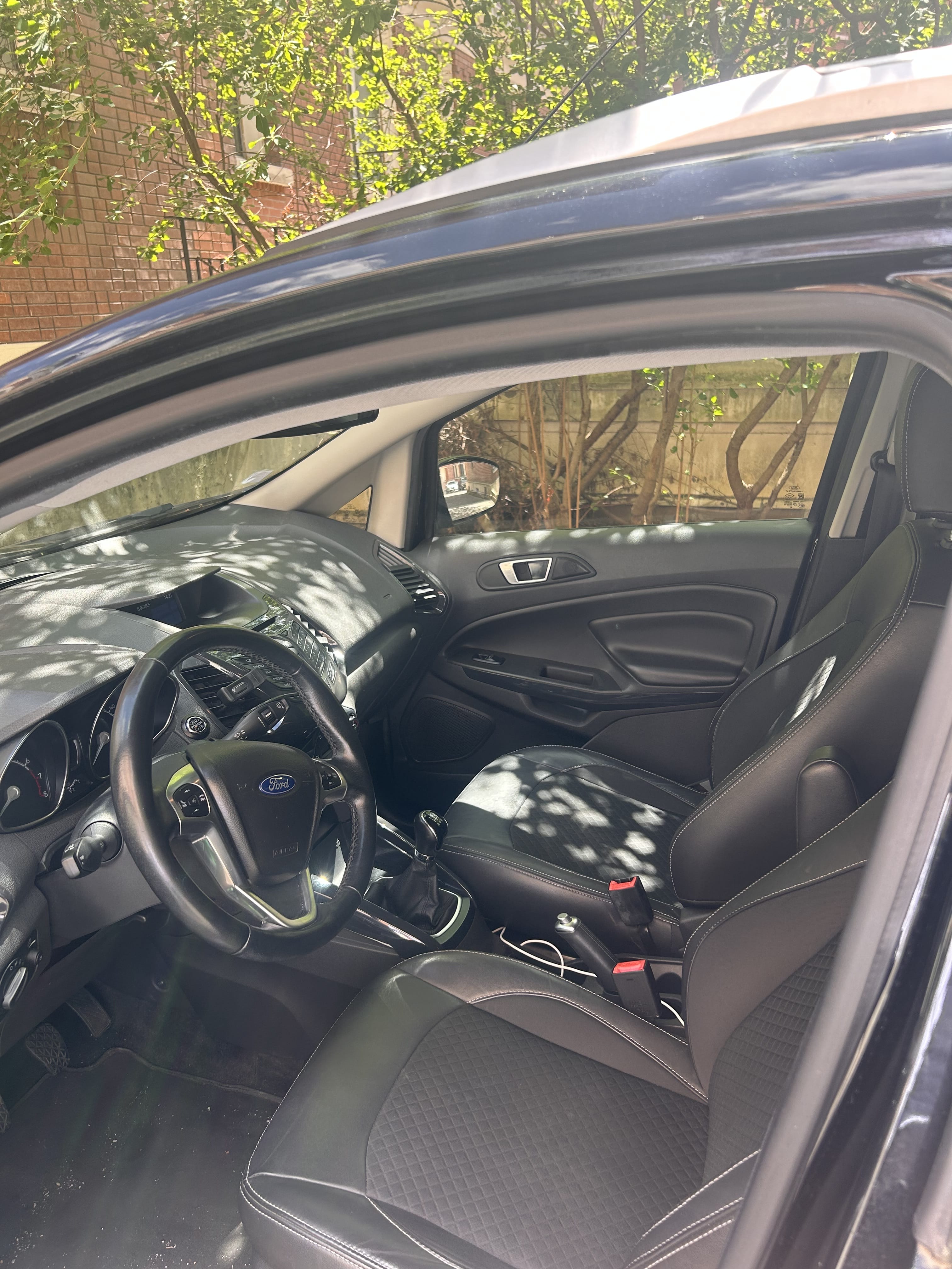 Ford EcoSport Business avec Siège bébé