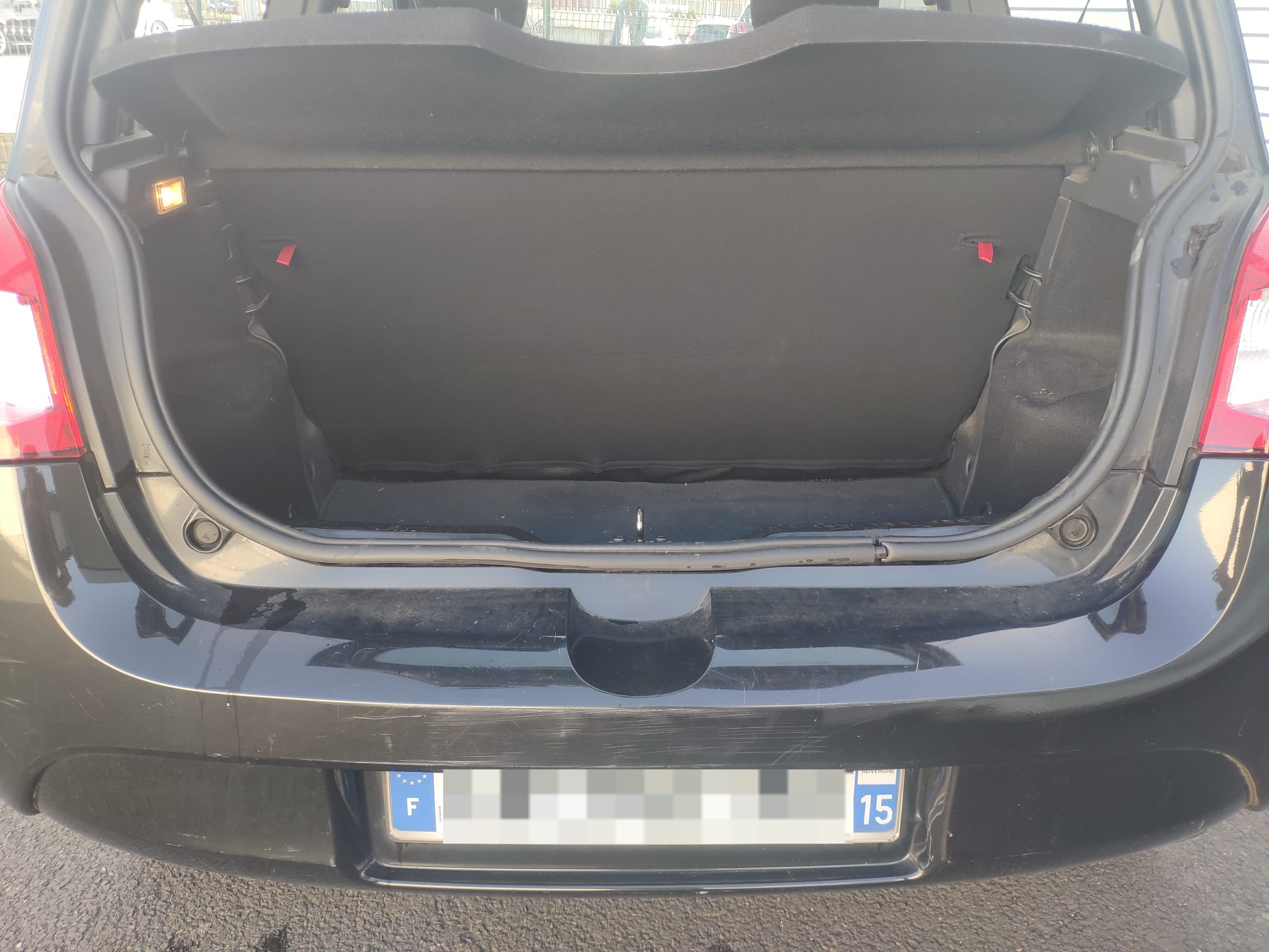 Renault Twingo avec Entrée audio / iPod