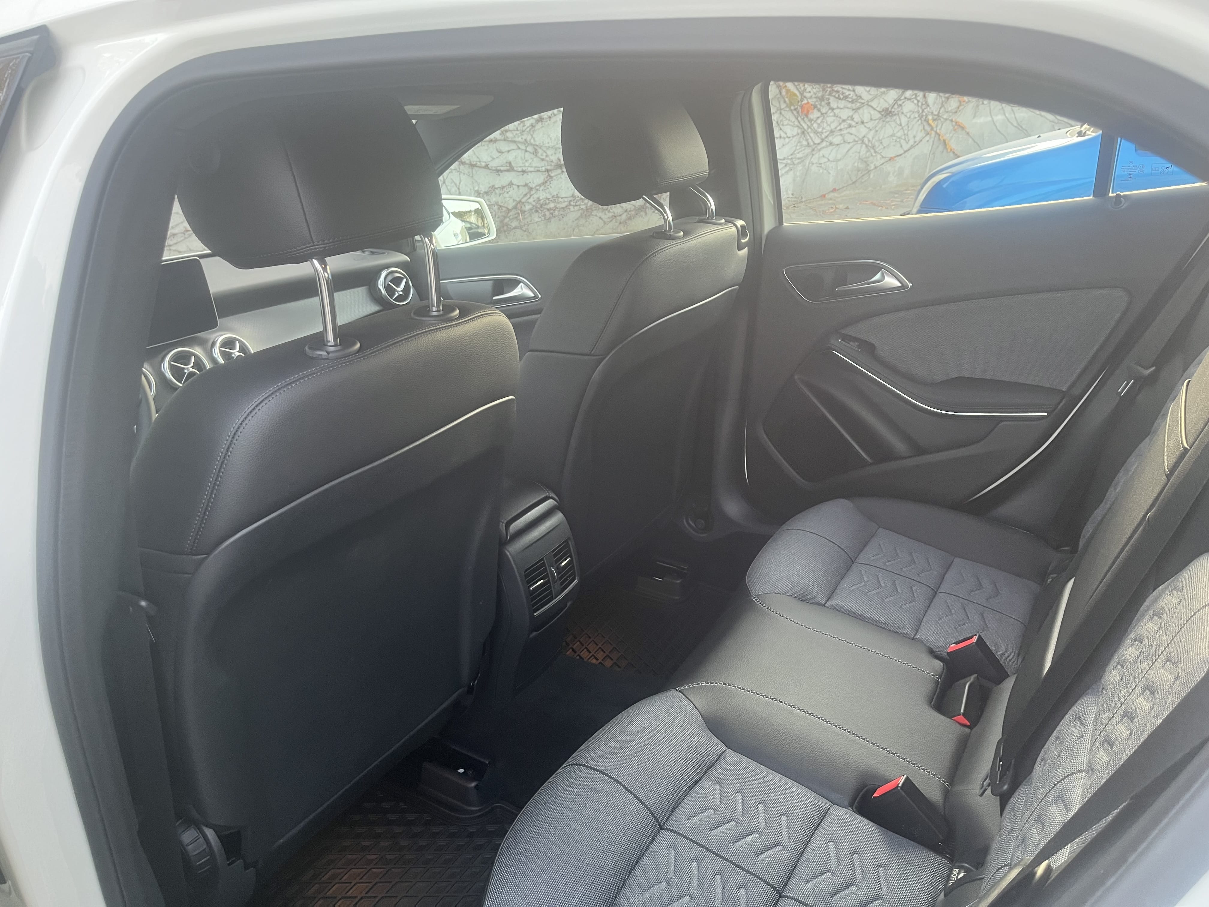 Mercedes-Benz GLA-Klasse mit Winterreifen