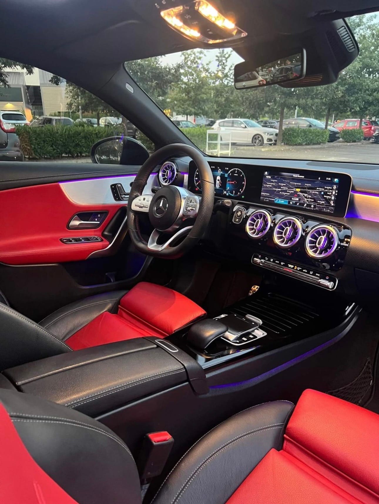 Mercedes-Benz Classe A 180 avec GPS