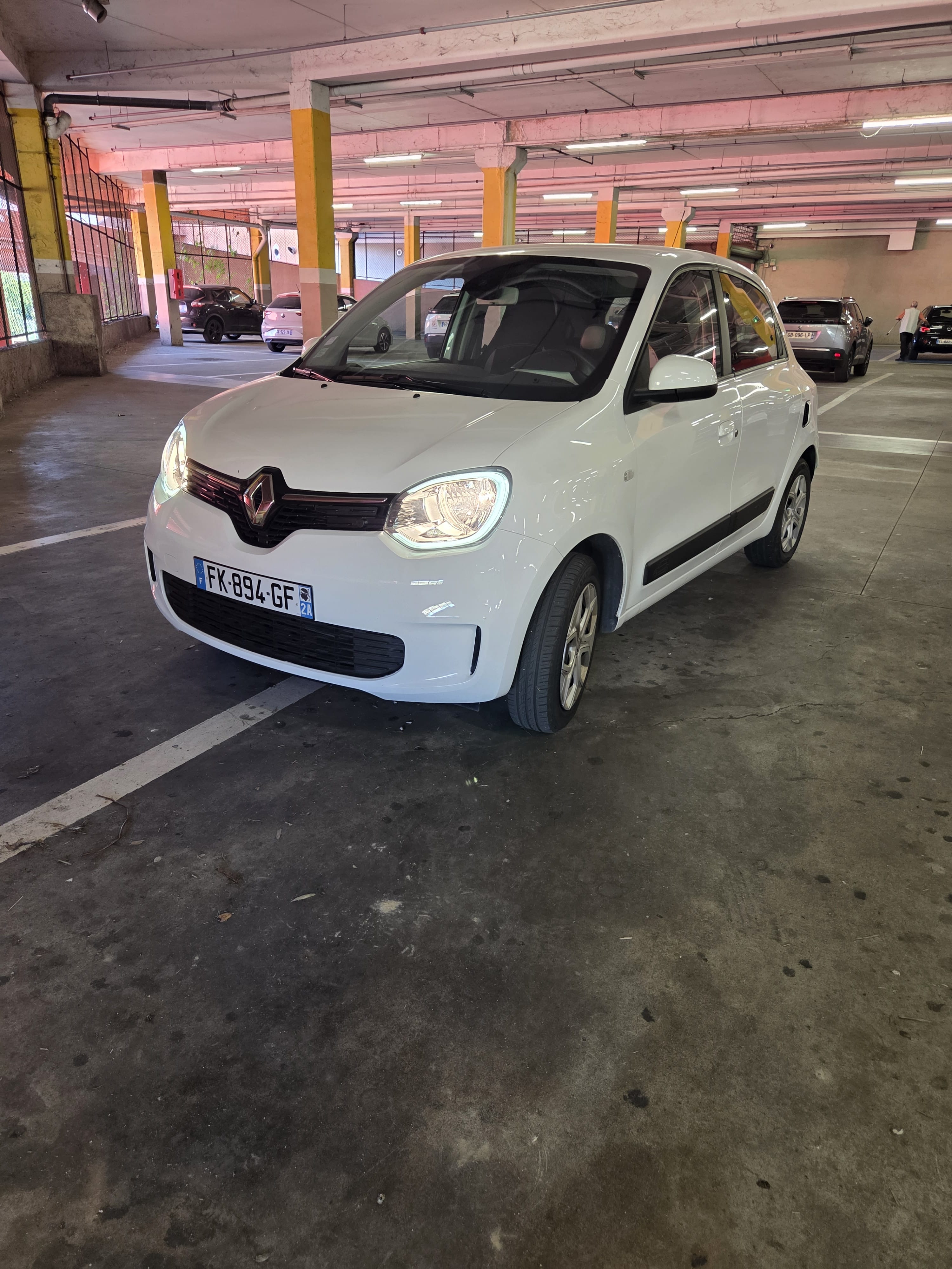 Renault Twingo III, 2019, Essence 95