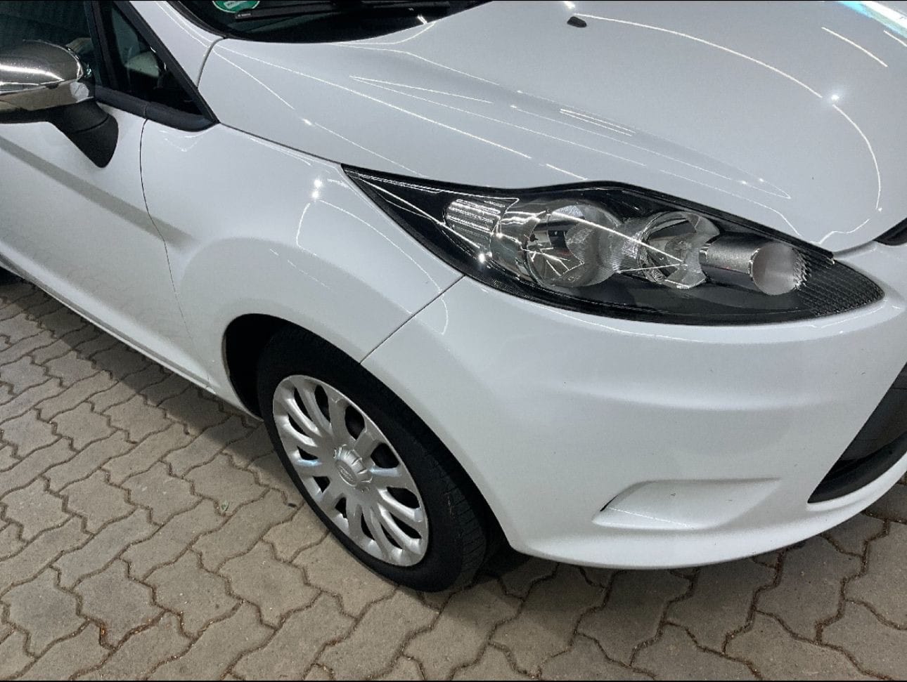 Ford Fiesta mit Winterreifen