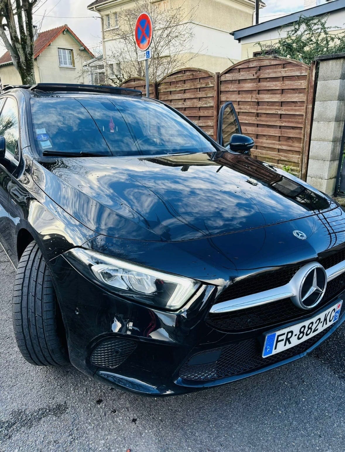 Mercedes-Benz Classe A 250 e, 2020, Essence 95 / Électrique (hybride), automatique