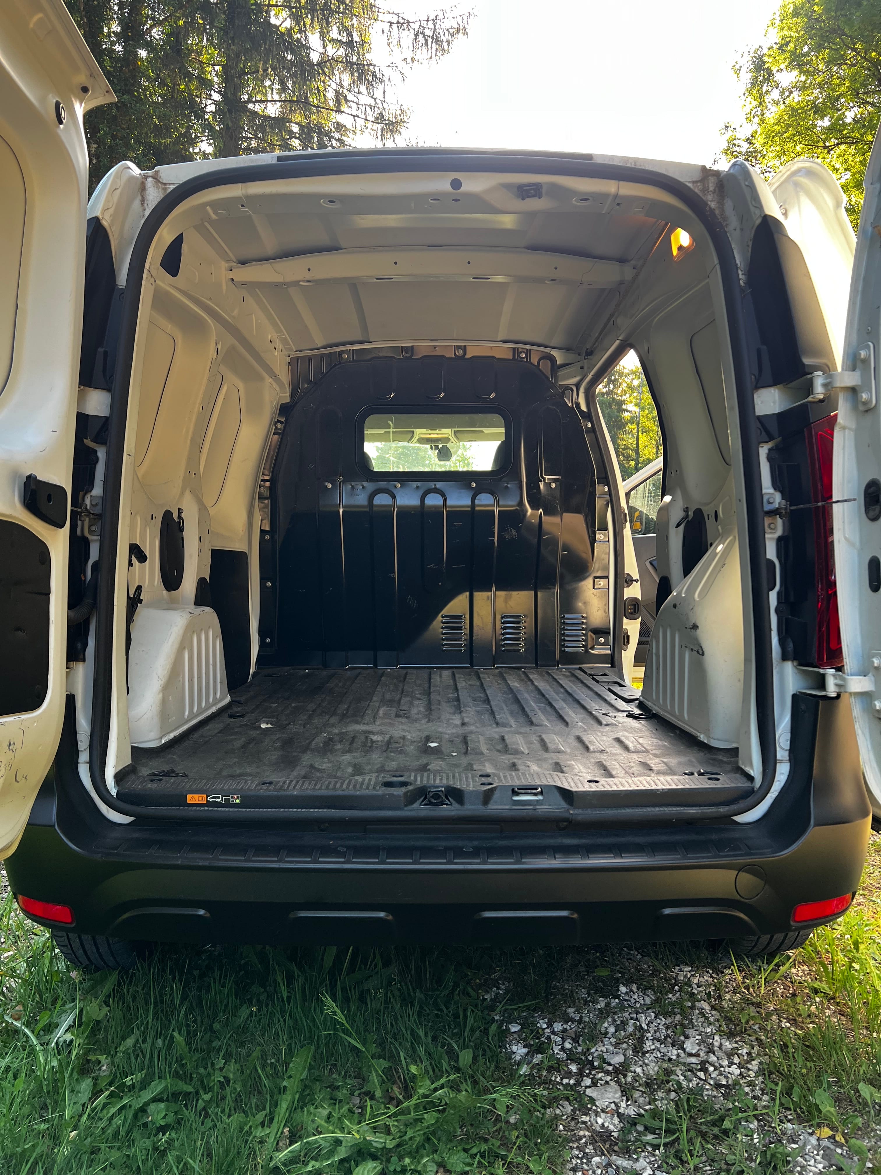 Renault Express avec Audio Bluetooth